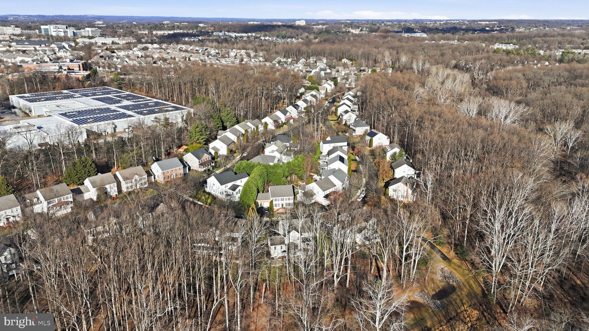 LAKELANDS - Residential