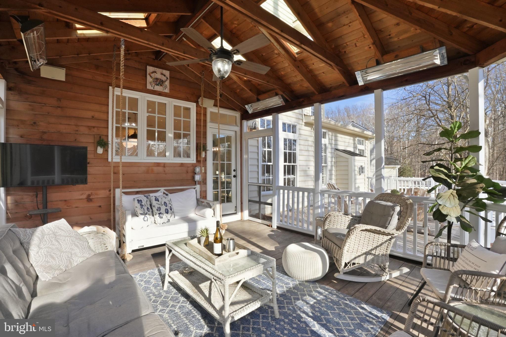 LAKELANDS - Residential