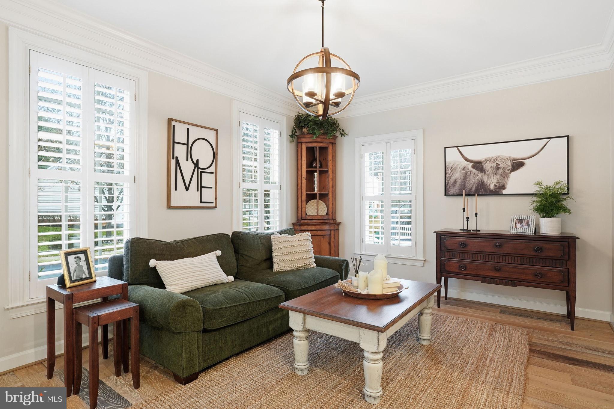 730 TURTLE POND LANE