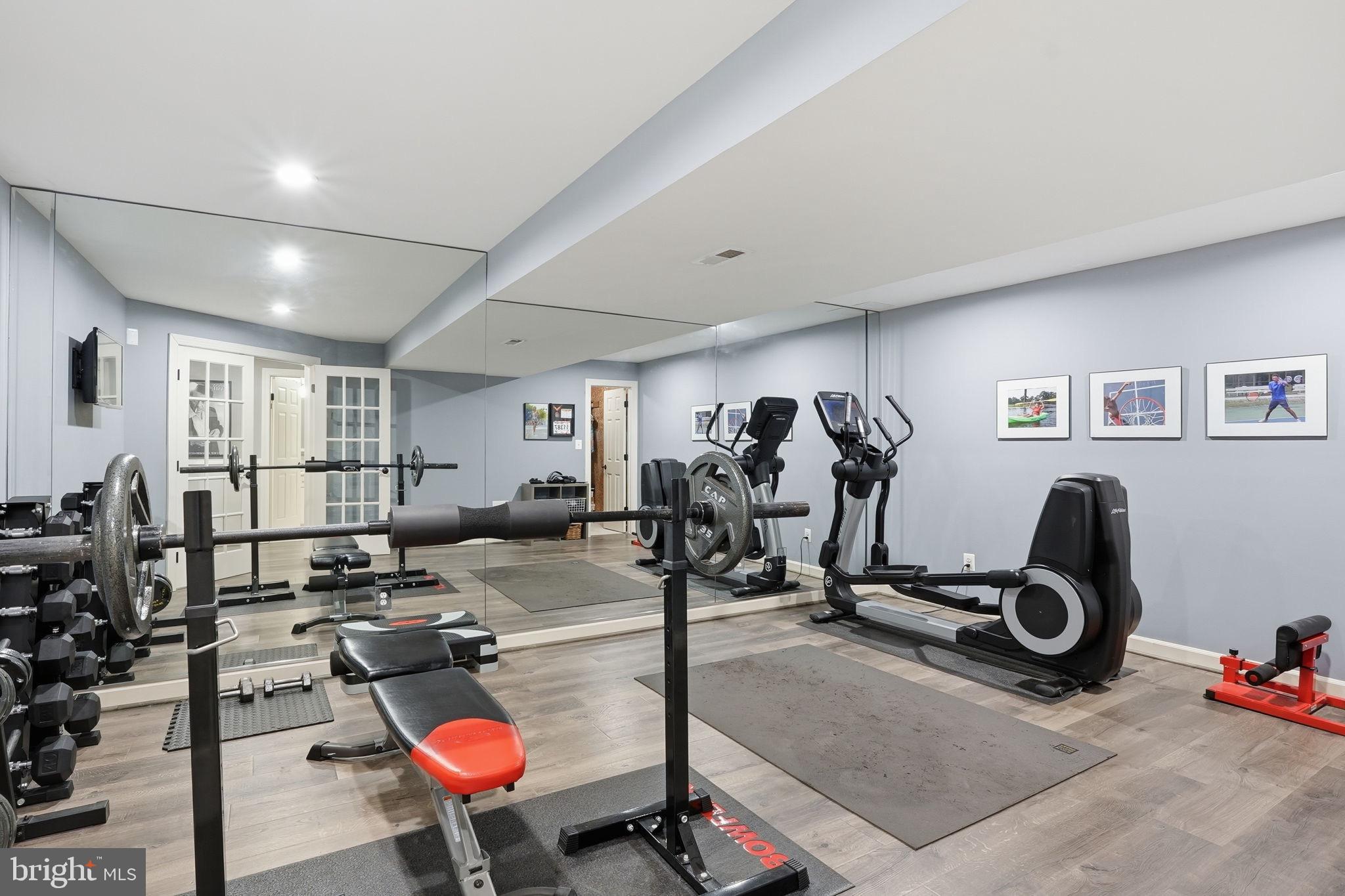 LAKELANDS - Residential