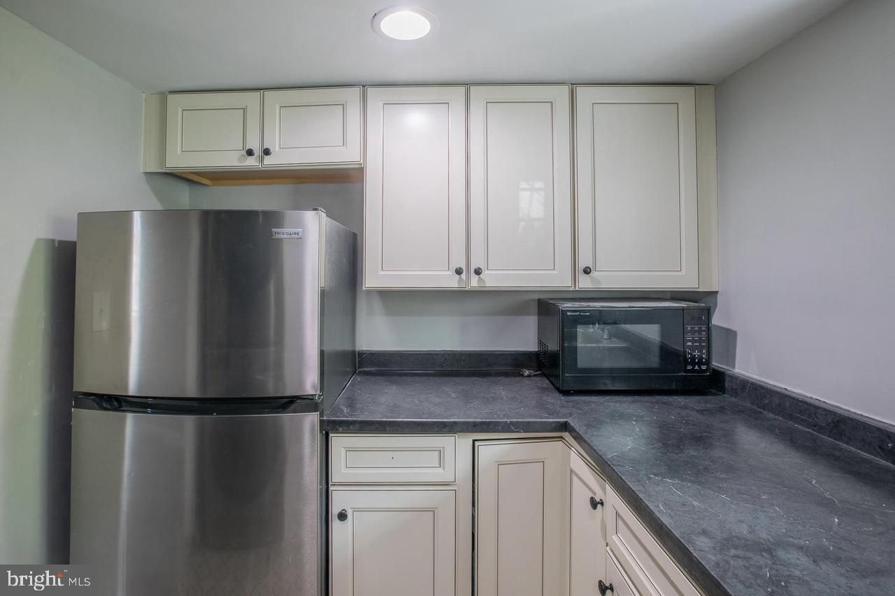 DISTRICT HEIGHTS - Residential Lease