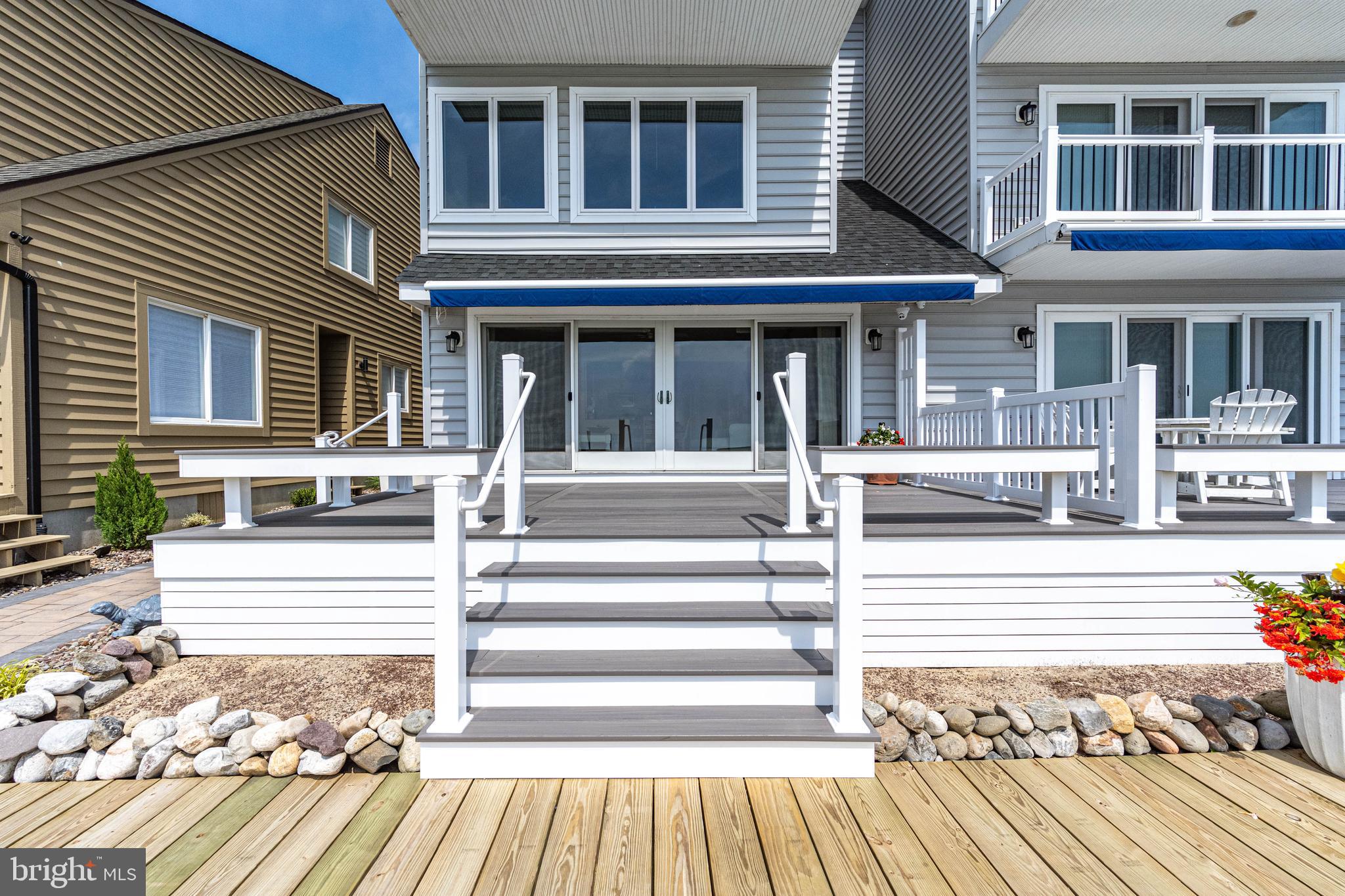 BAYBERRY ESTATES - Residential