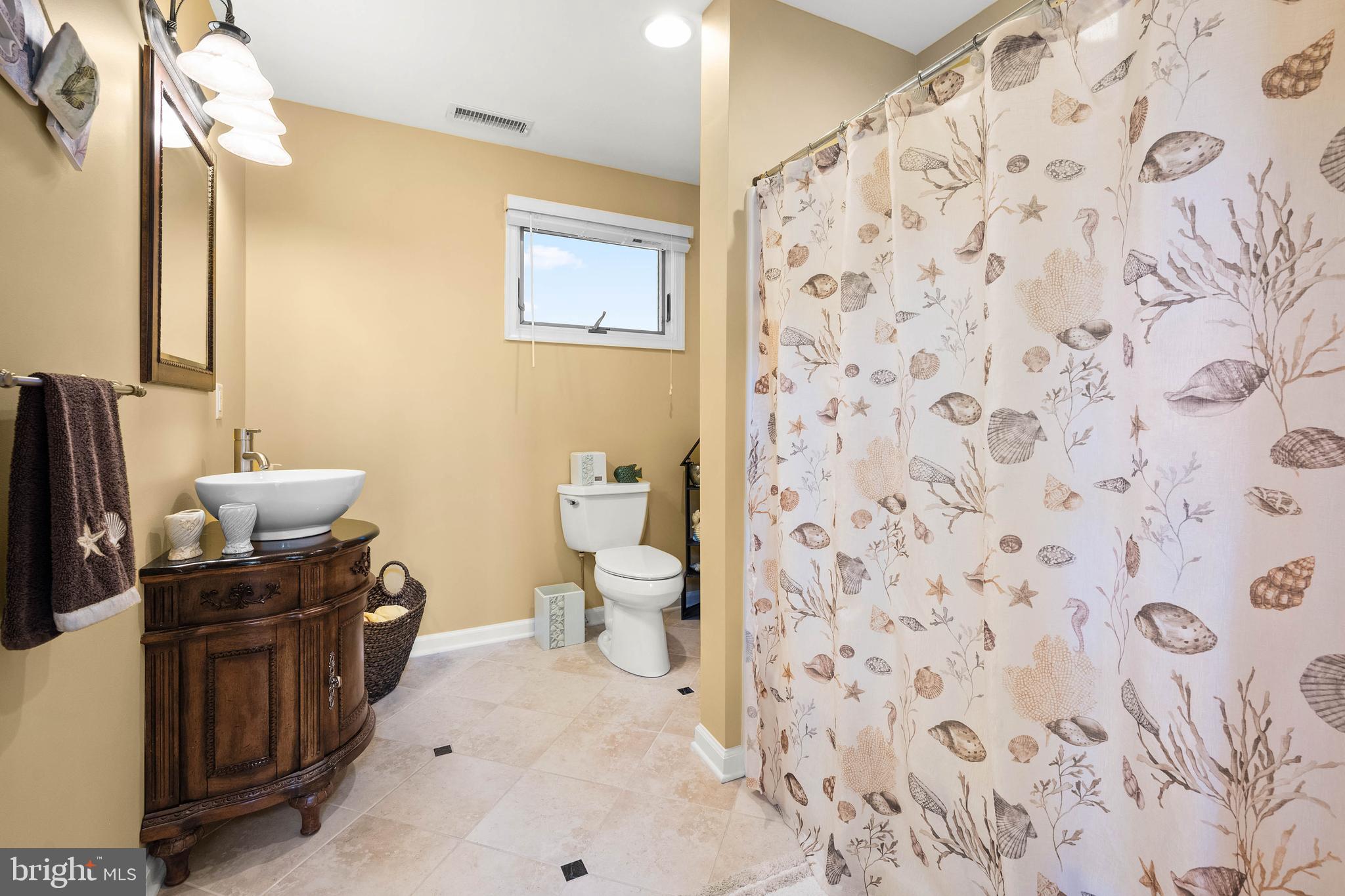 BAYBERRY ESTATES - Residential