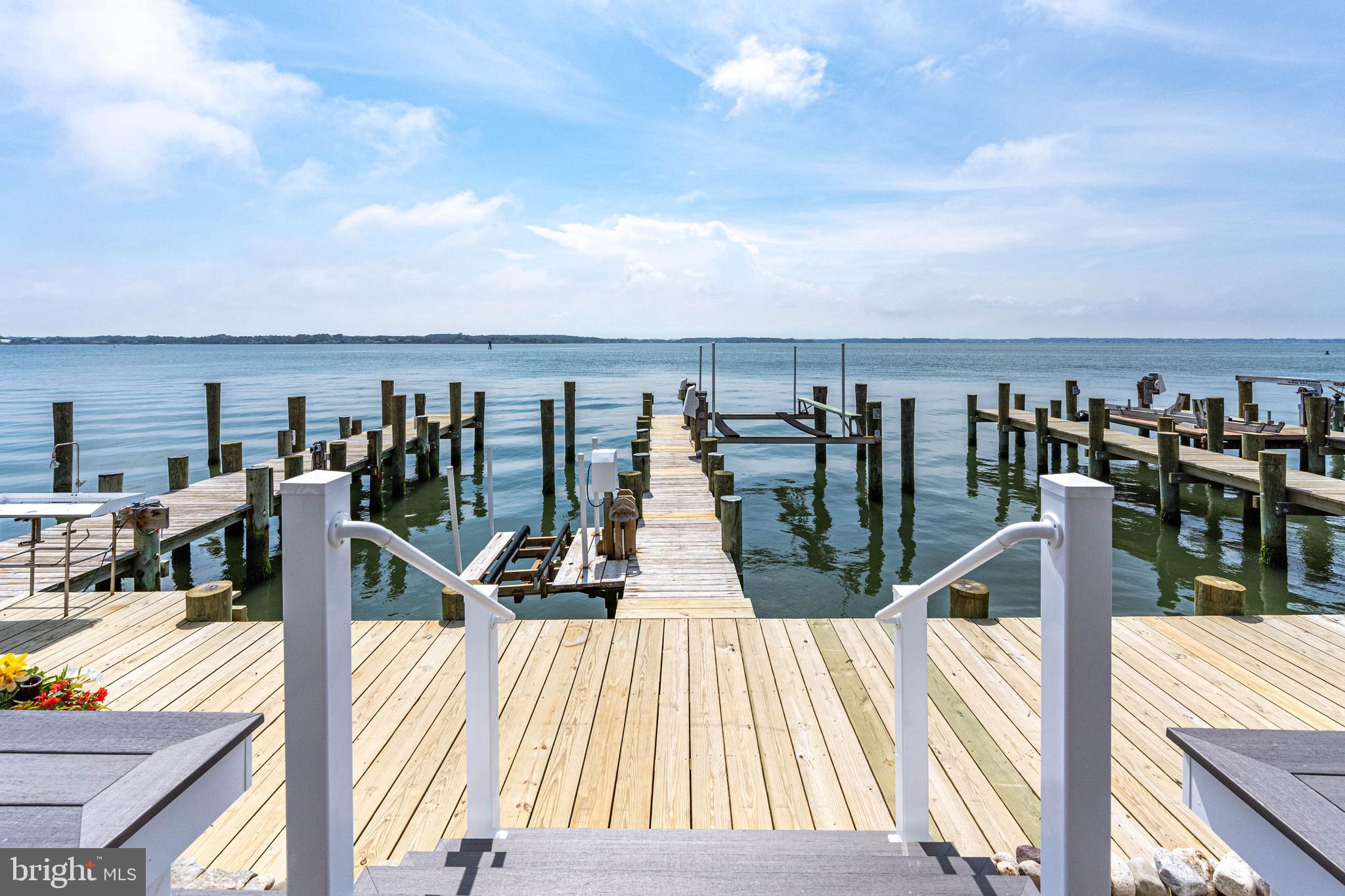 BAYBERRY ESTATES - Residential