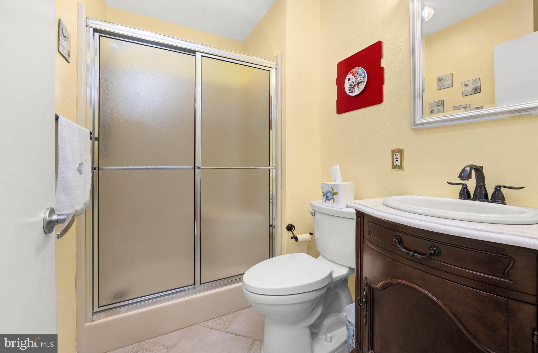 BAYBERRY ESTATES - Residential