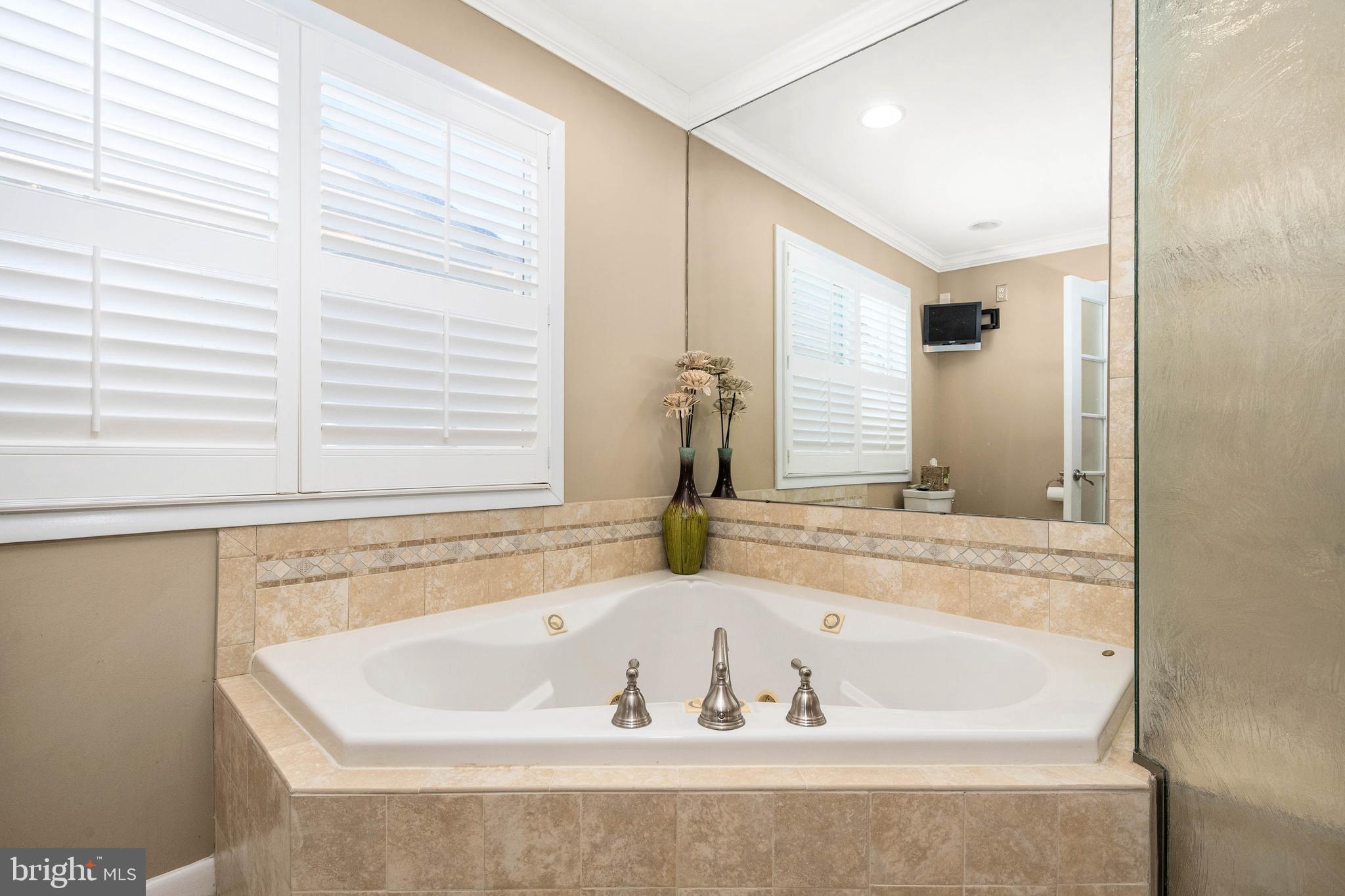 BAYBERRY ESTATES - Residential