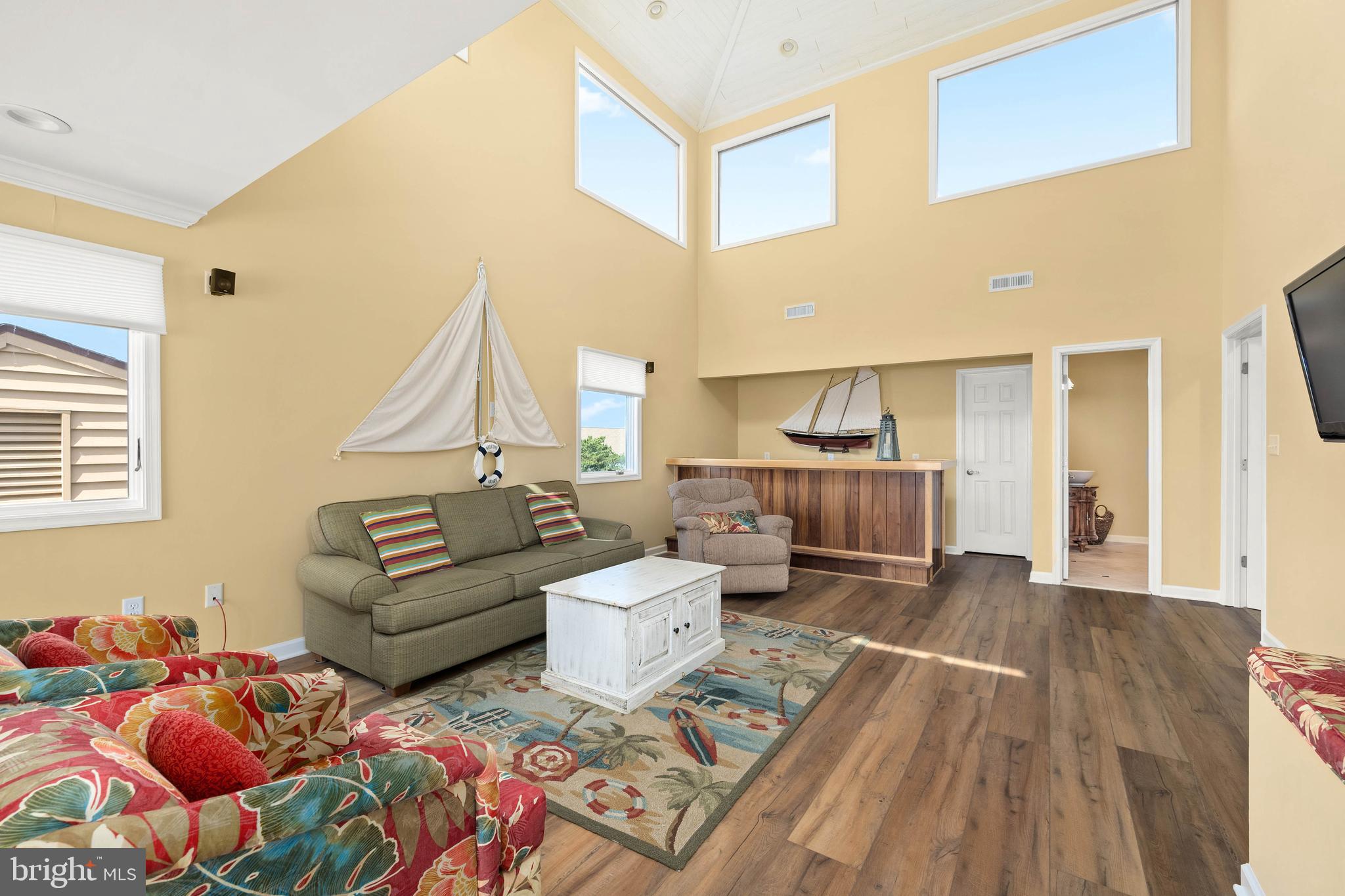 BAYBERRY ESTATES - Residential