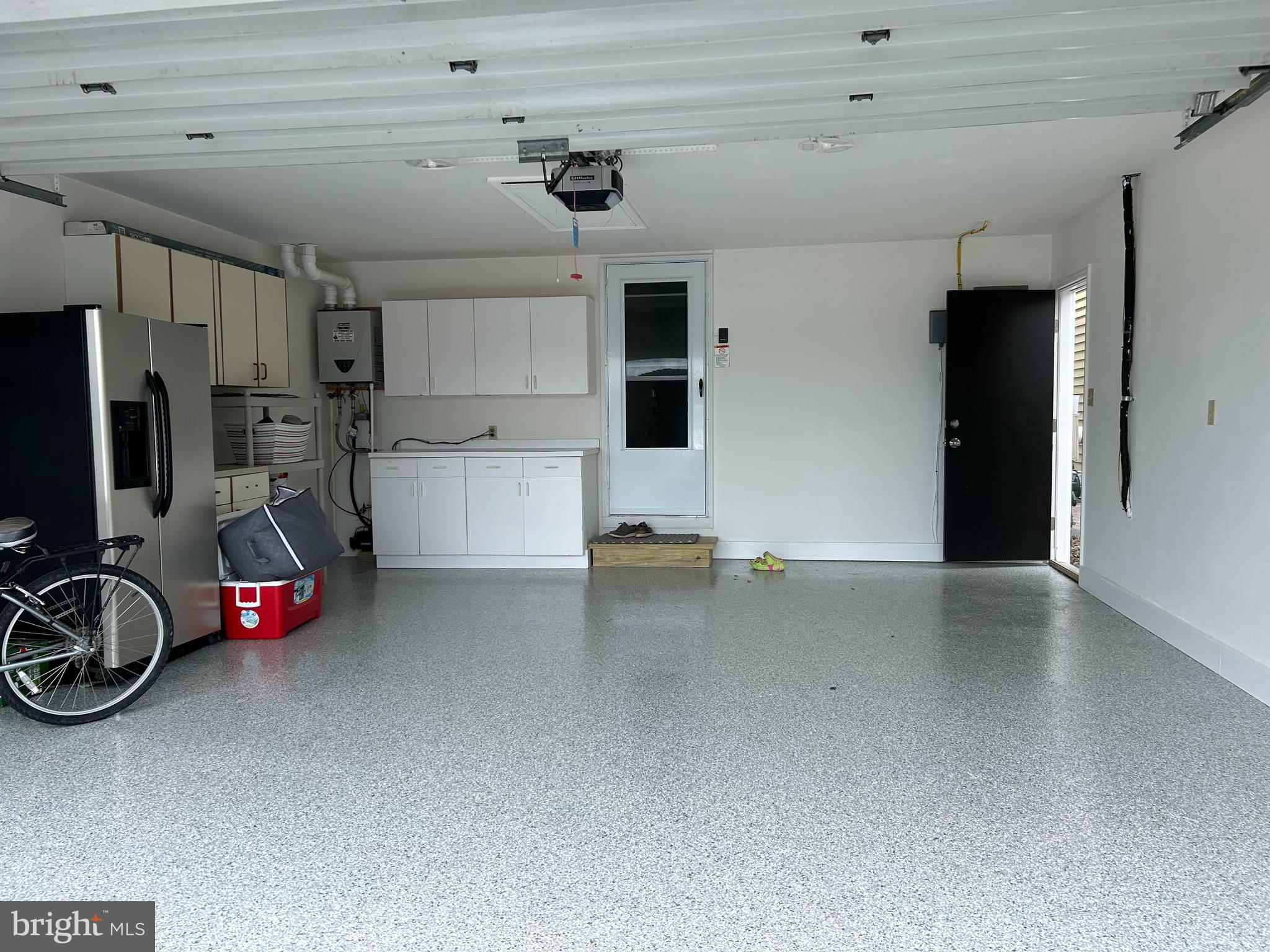 BAYBERRY ESTATES - Residential