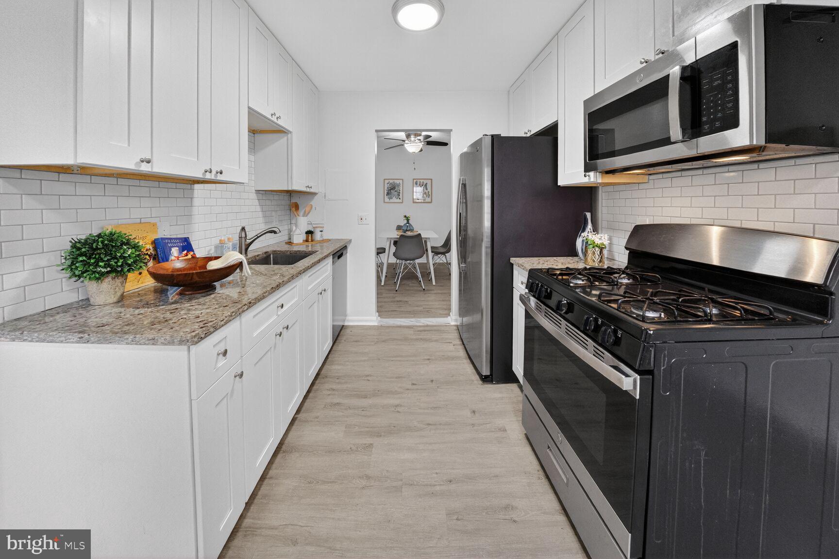 PLYMOUTH GARDENS - Residential