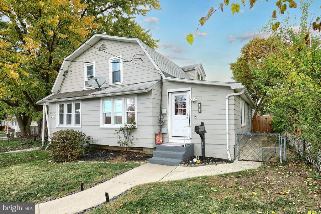 Photo of 18 Beck Mill Road, HANOVER, PA 17331 (MLS # PAYK2092994)