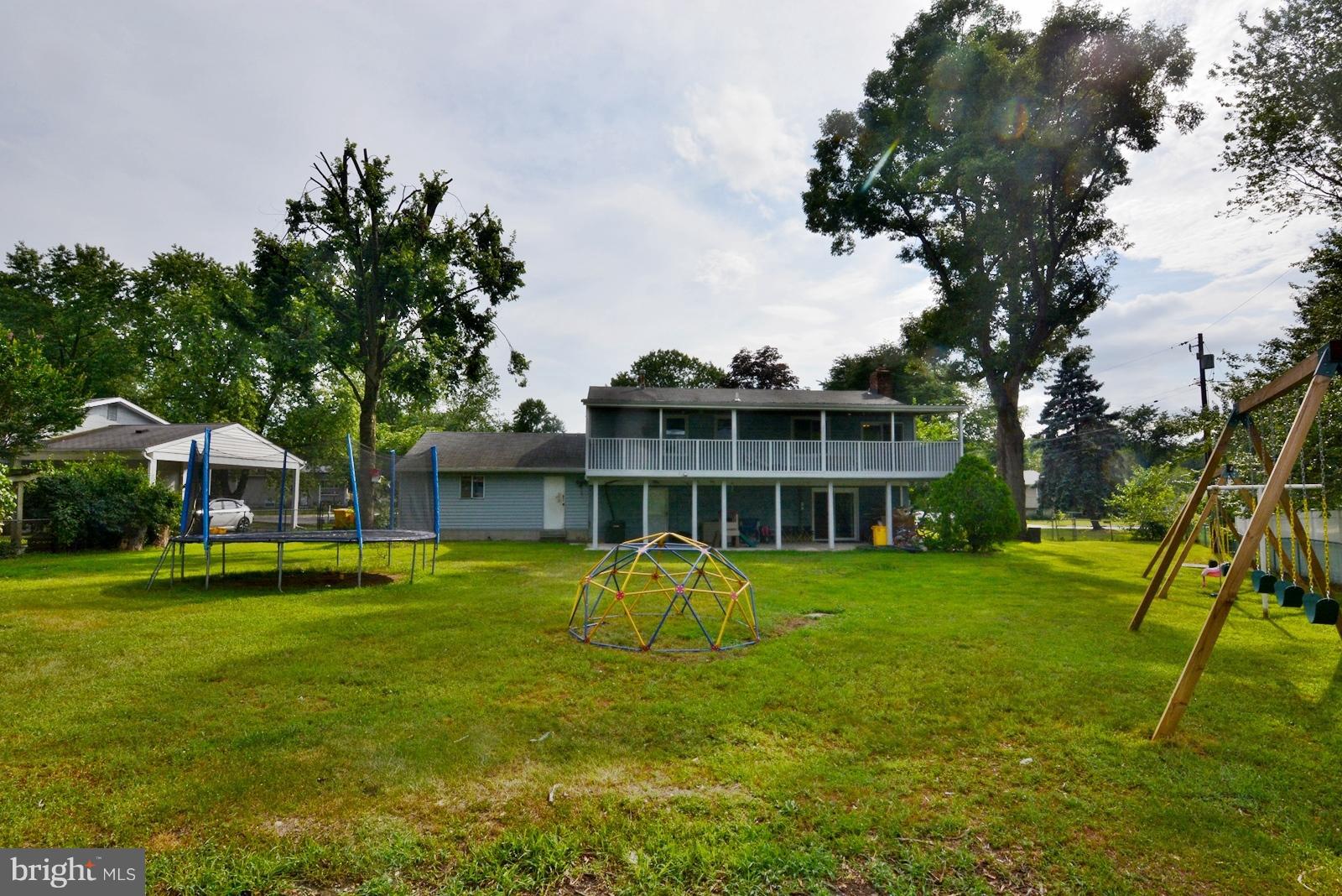 MUNSON HEIGHTS - Residential