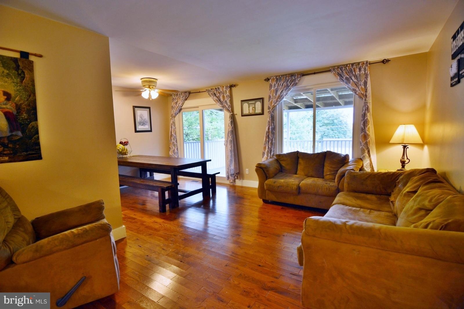 MUNSON HEIGHTS - Residential