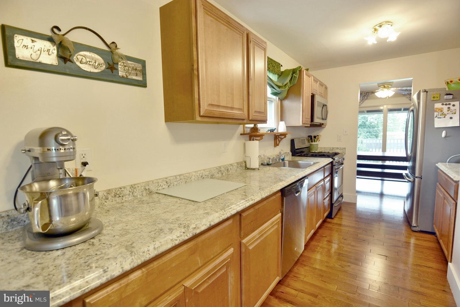 MUNSON HEIGHTS - Residential