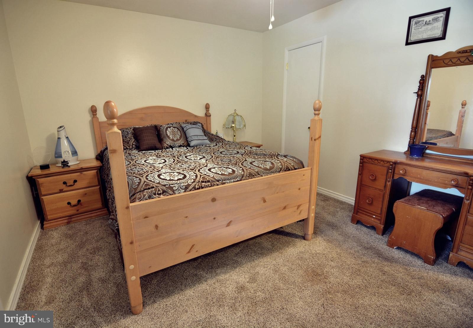 MUNSON HEIGHTS - Residential