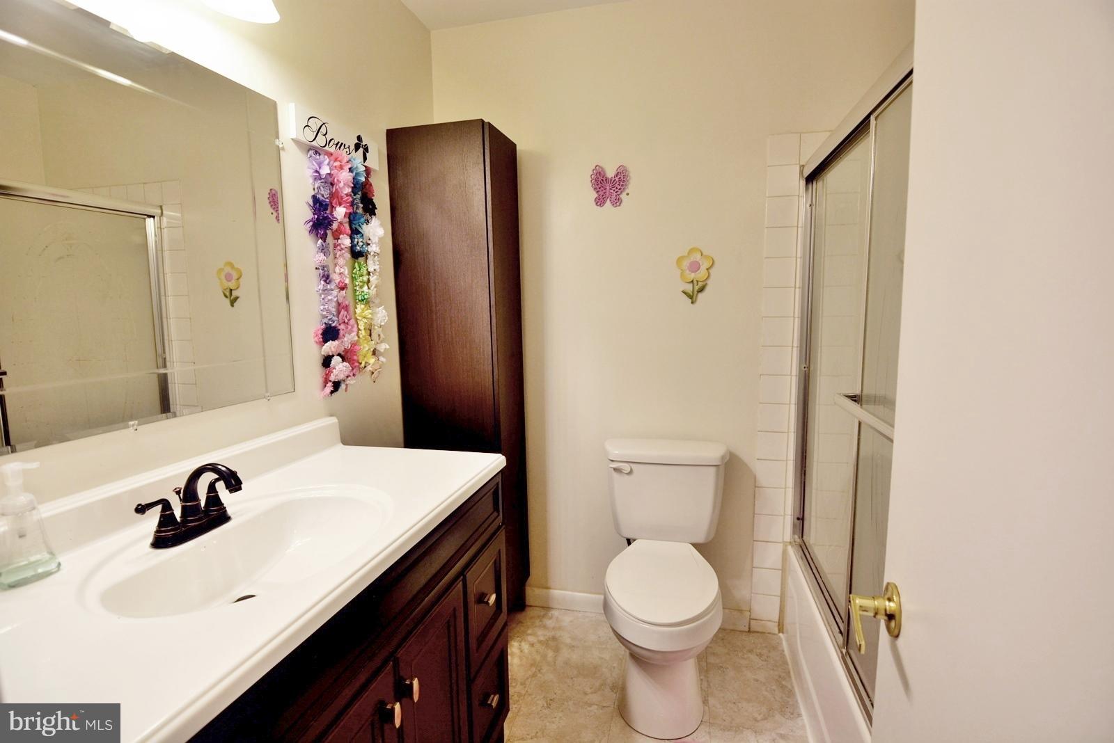 MUNSON HEIGHTS - Residential