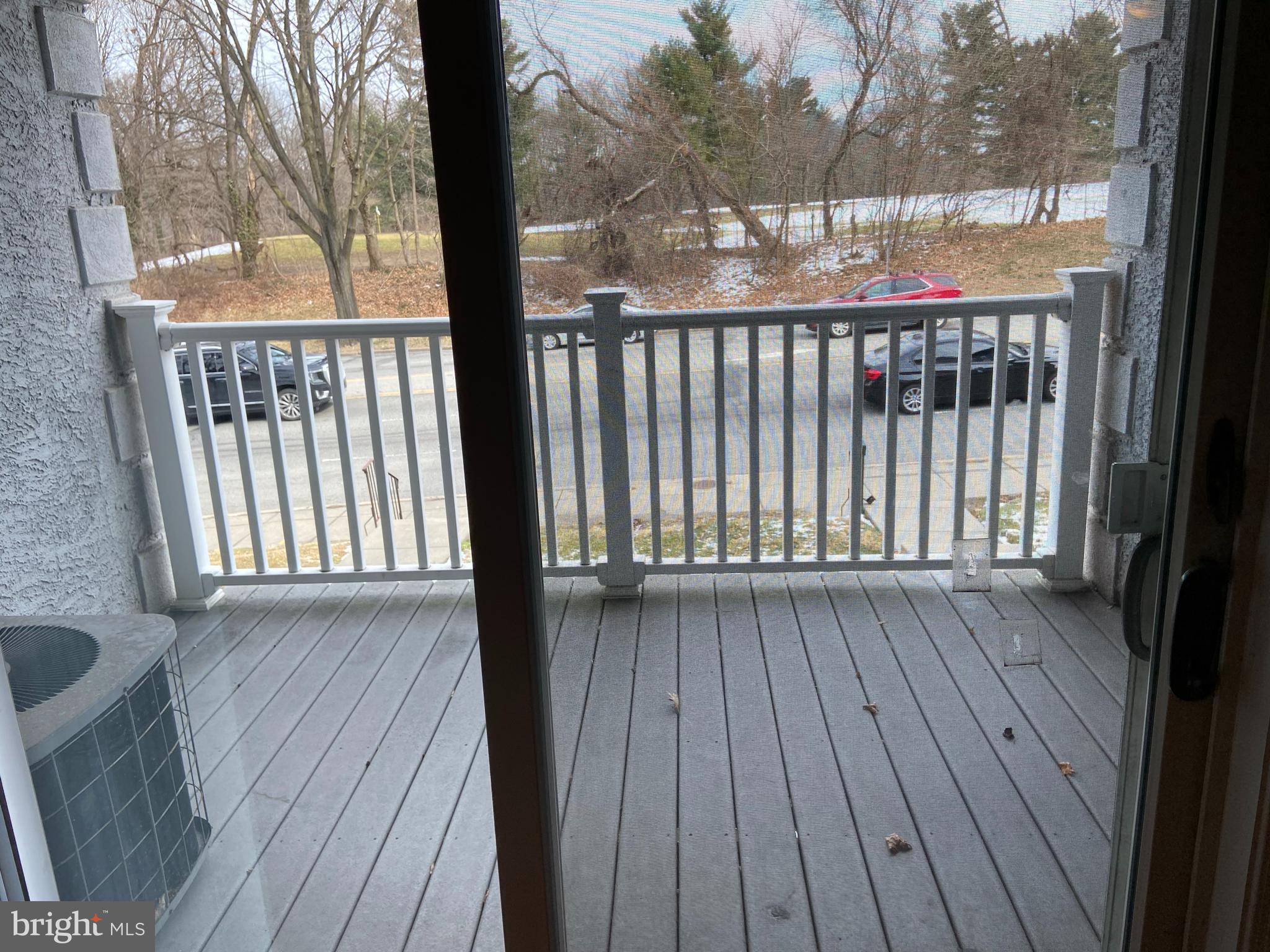 ROXBOROUGH - Residential Lease