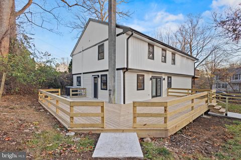1635 WINTER AVENUE LANGHORNE PA 19047