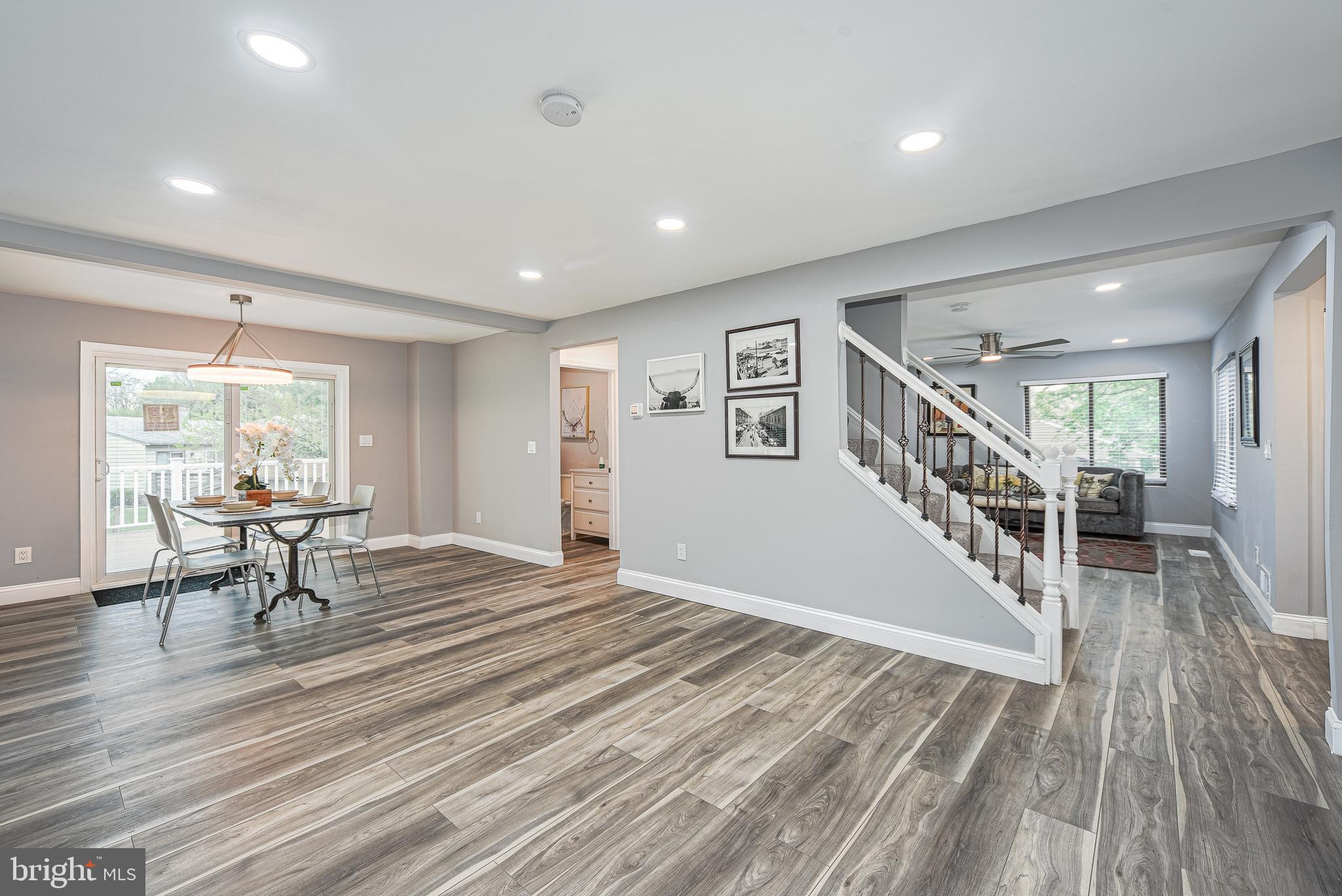 WOODBRIDGE VALLEY - Residential