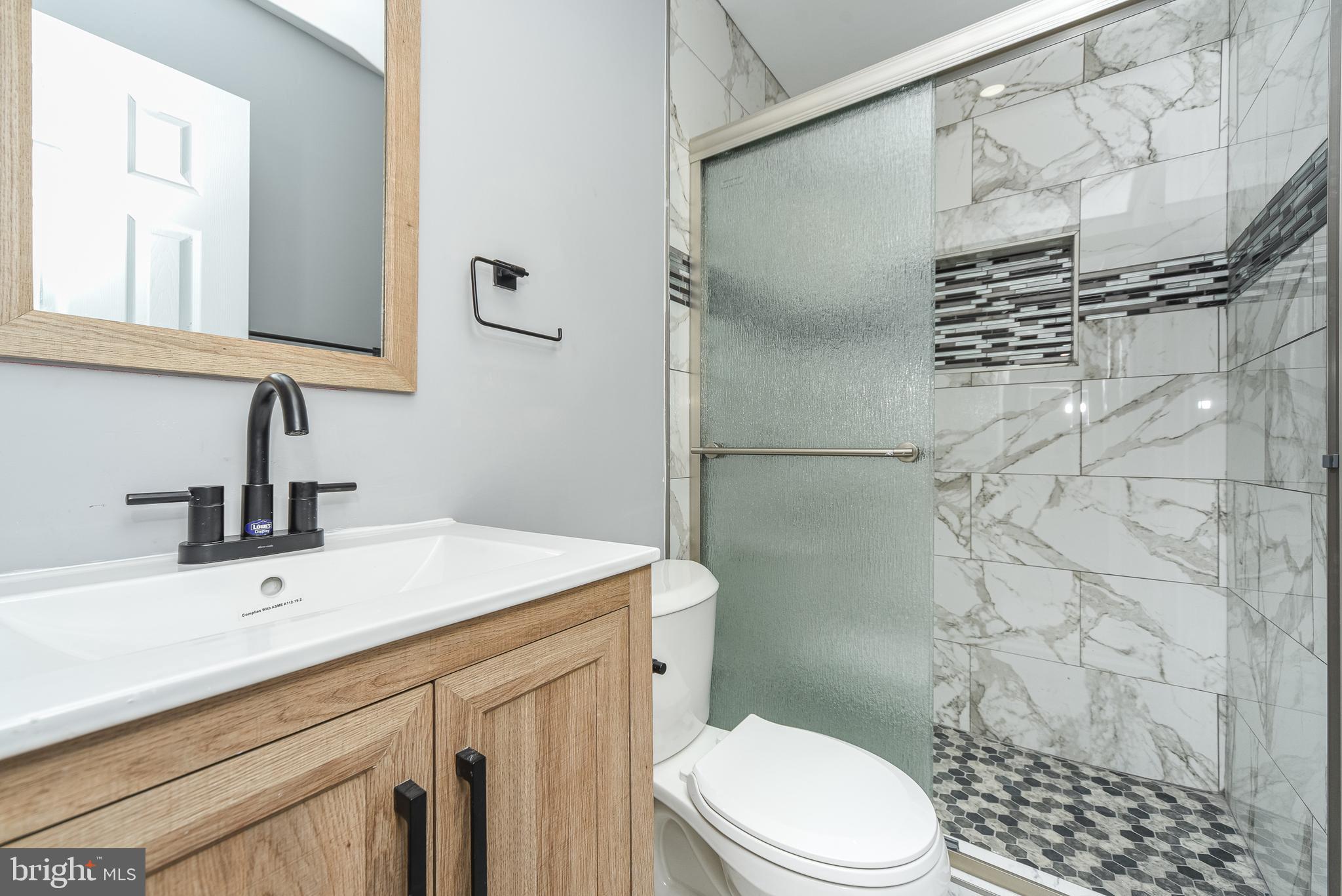 WOODBRIDGE VALLEY - Residential