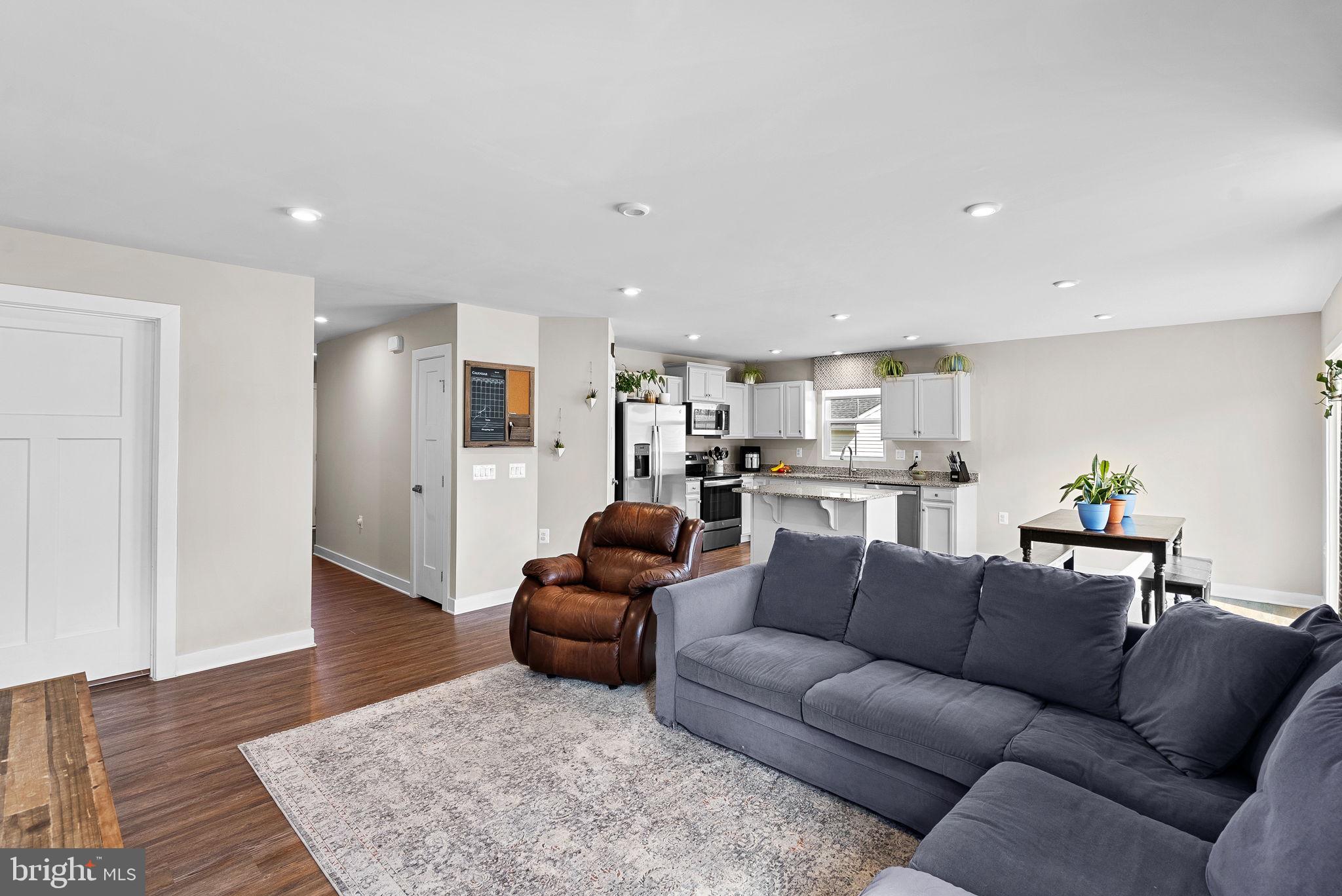 SOUTH BROOK - Residential