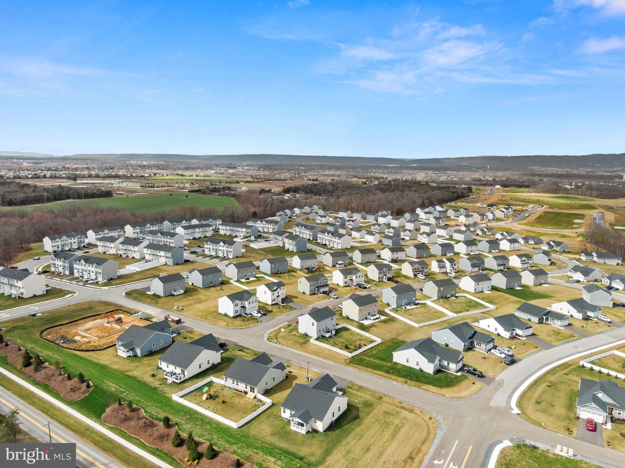 SOUTH BROOK - Residential