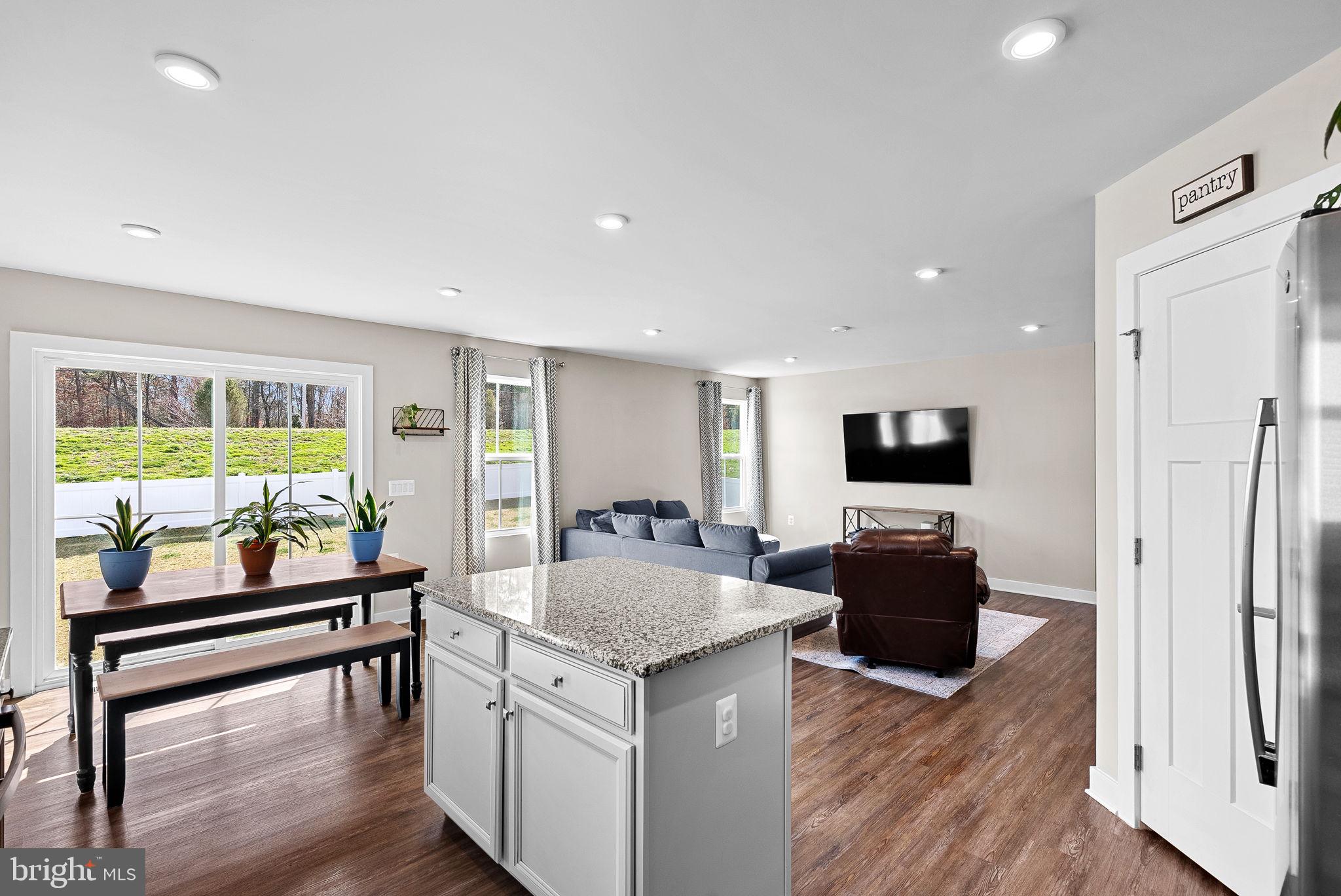 SOUTH BROOK - Residential