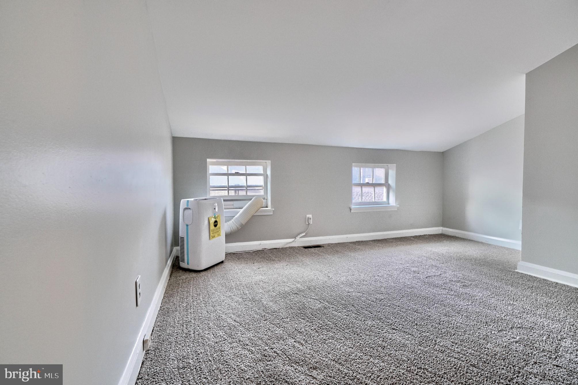 FEDERAL HILL HISTORIC DISTRICT - Residential Lease