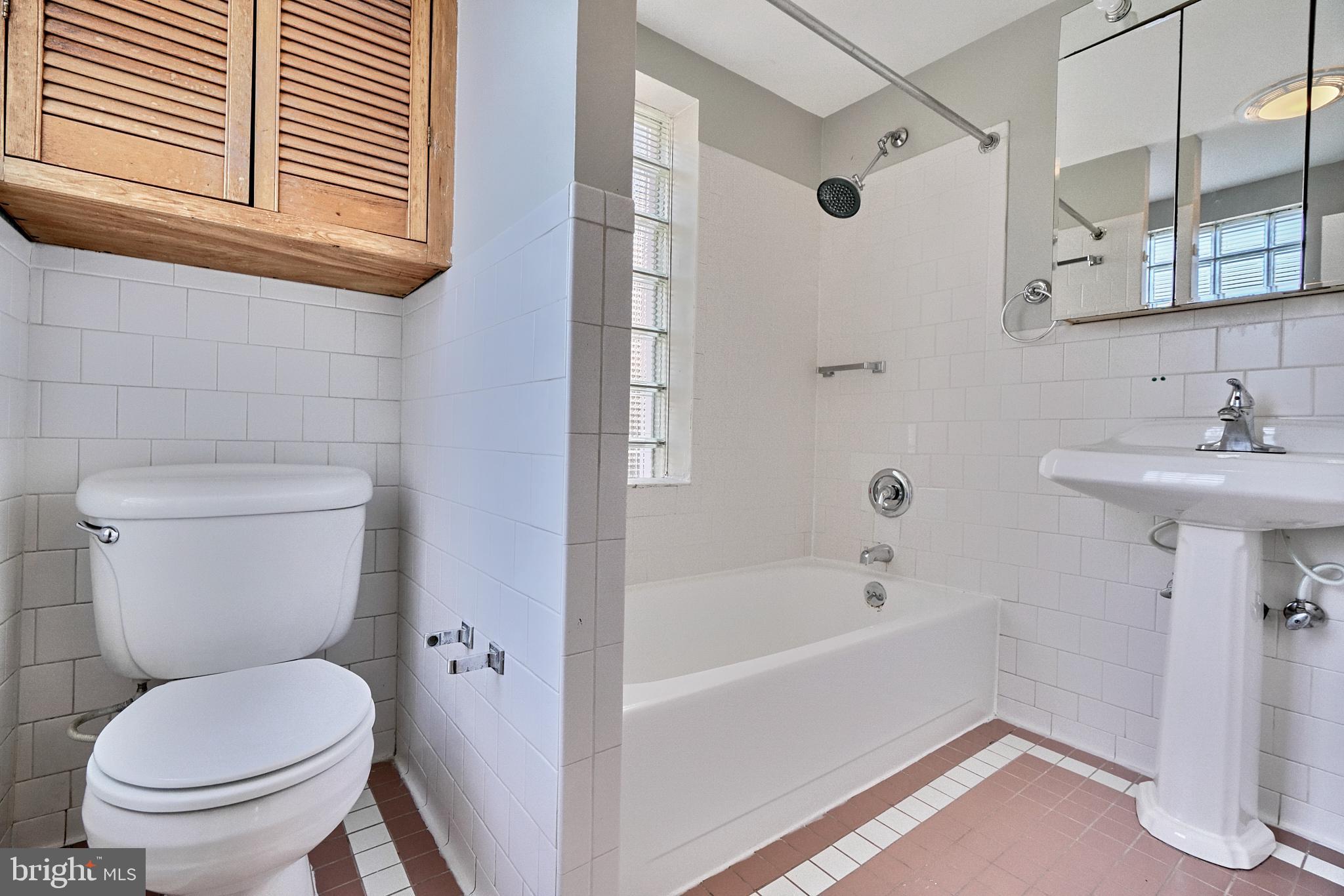 FEDERAL HILL HISTORIC DISTRICT - Residential Lease