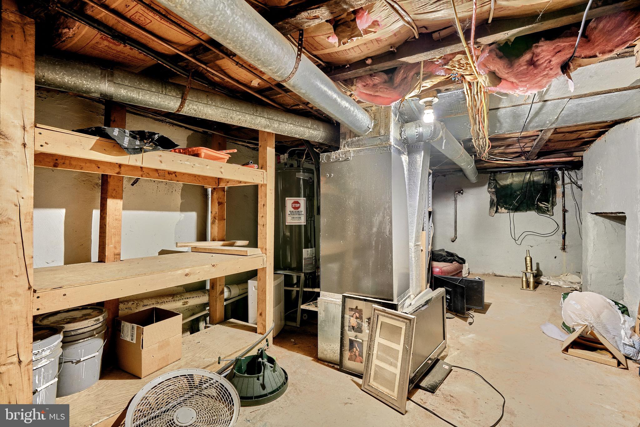 FEDERAL HILL HISTORIC DISTRICT - Residential Lease