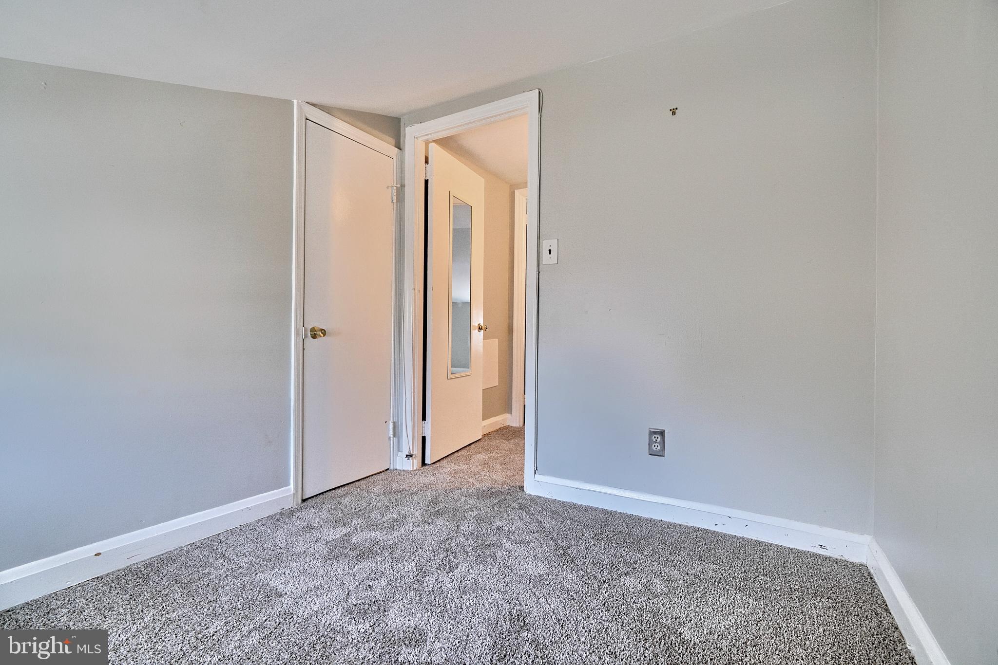 FEDERAL HILL HISTORIC DISTRICT - Residential Lease