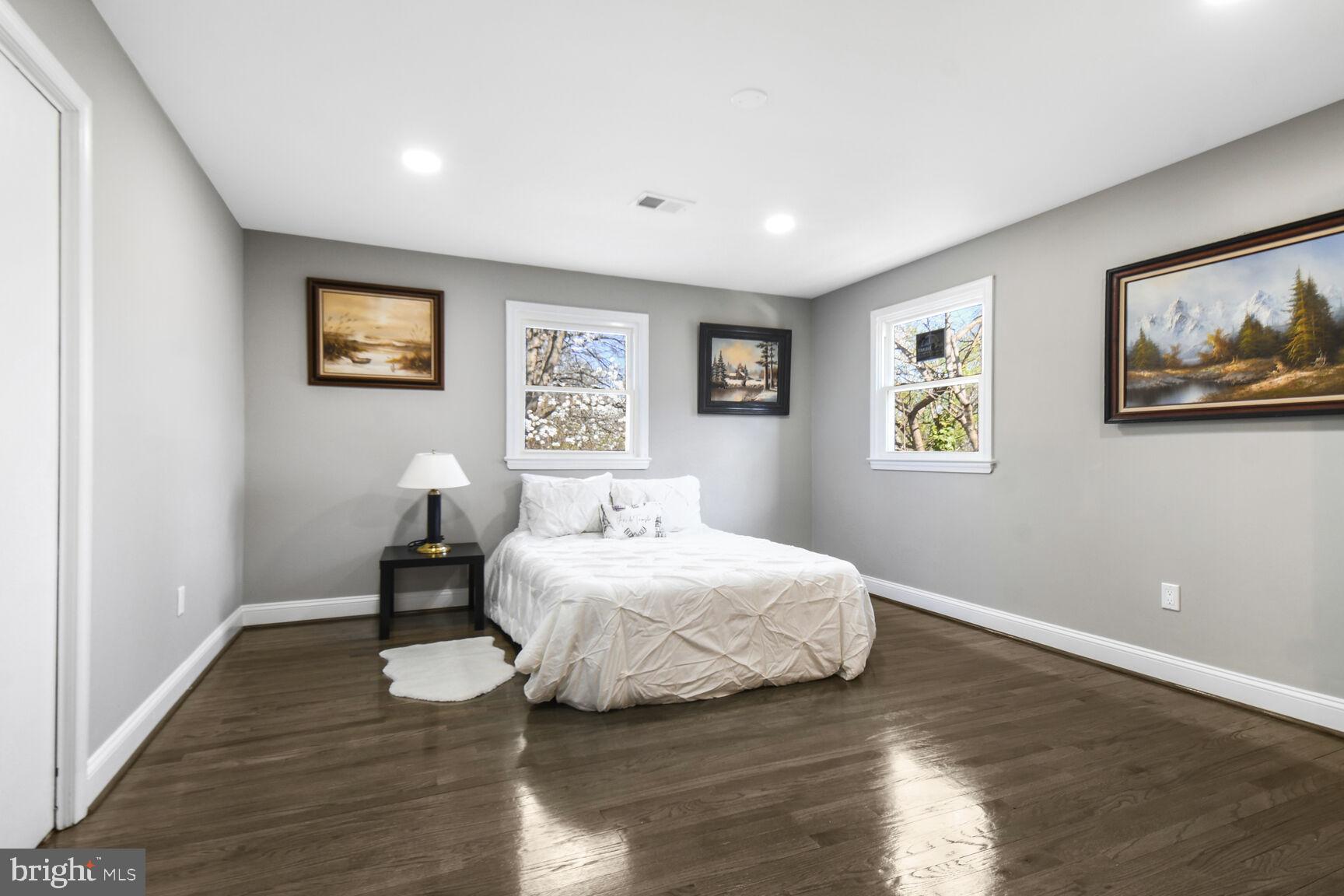 BERWYN HEIGHTS - Residential