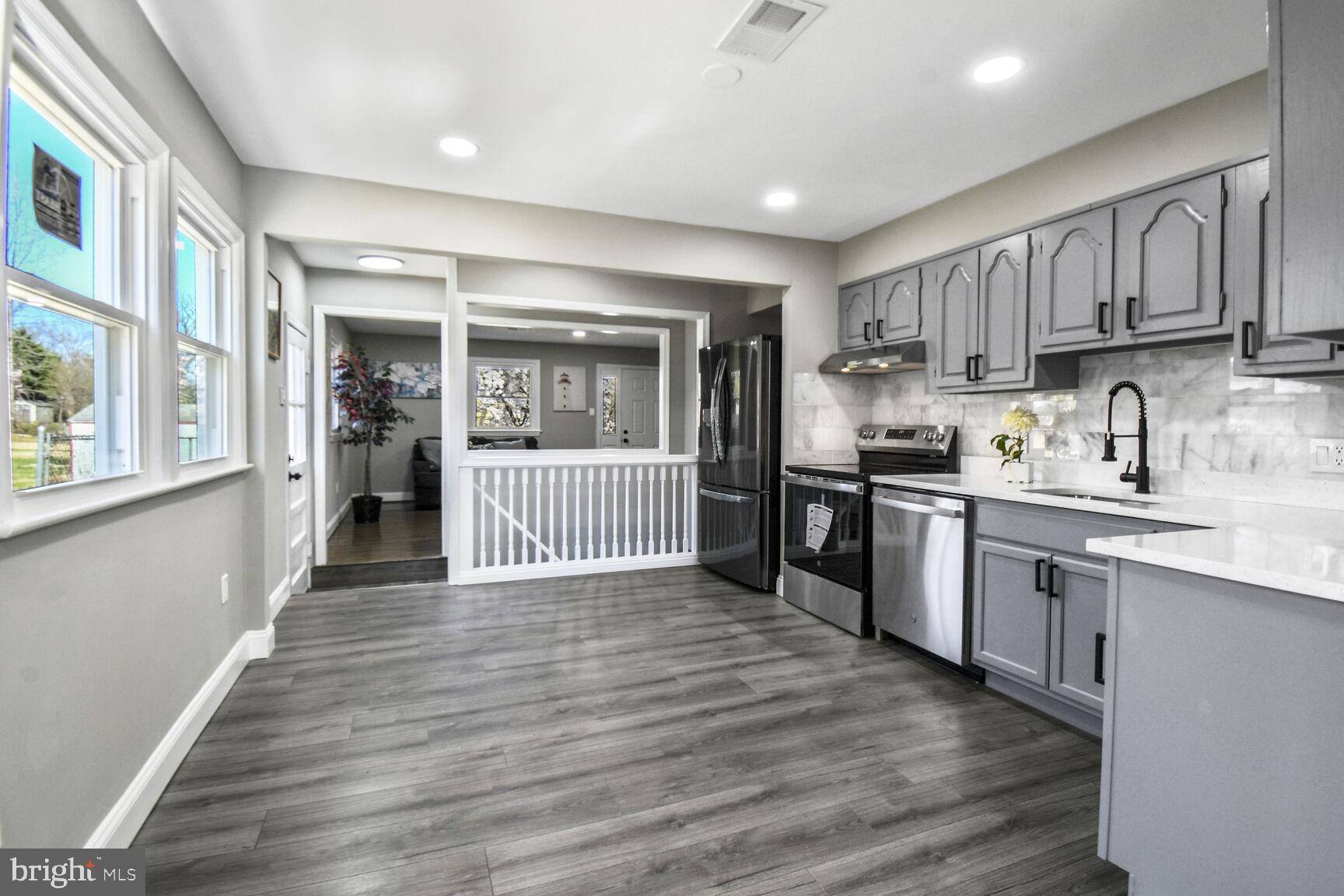 BERWYN HEIGHTS - Residential