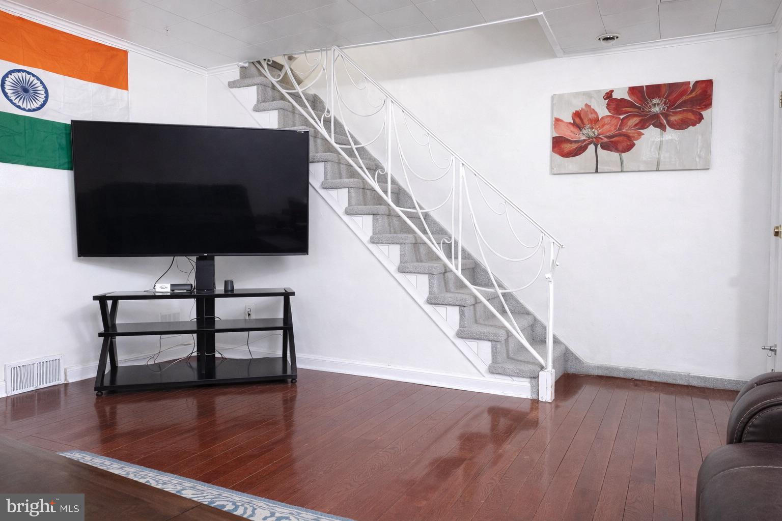 DREXEL PARK GARDEN - Residential