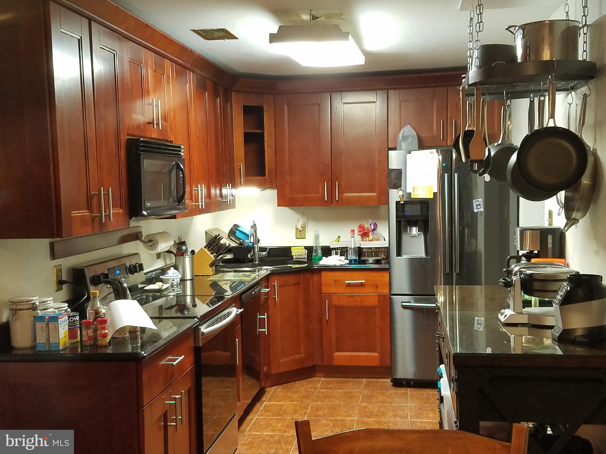 BURKE CENTRE - Residential Lease