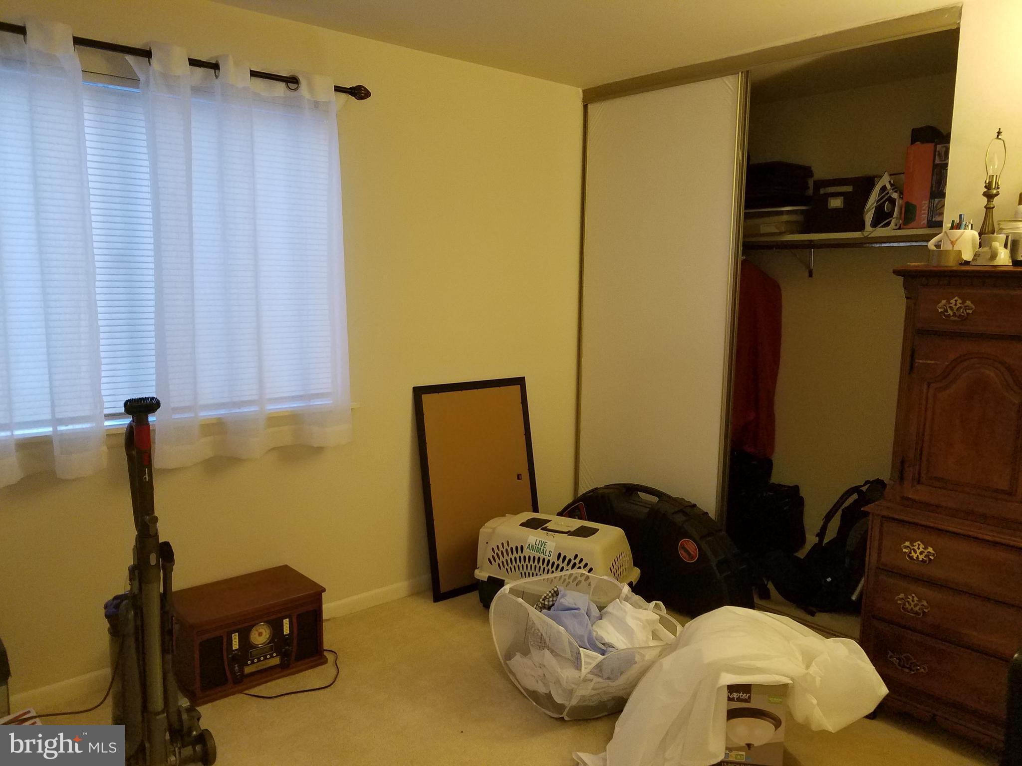 BURKE CENTRE - Residential Lease