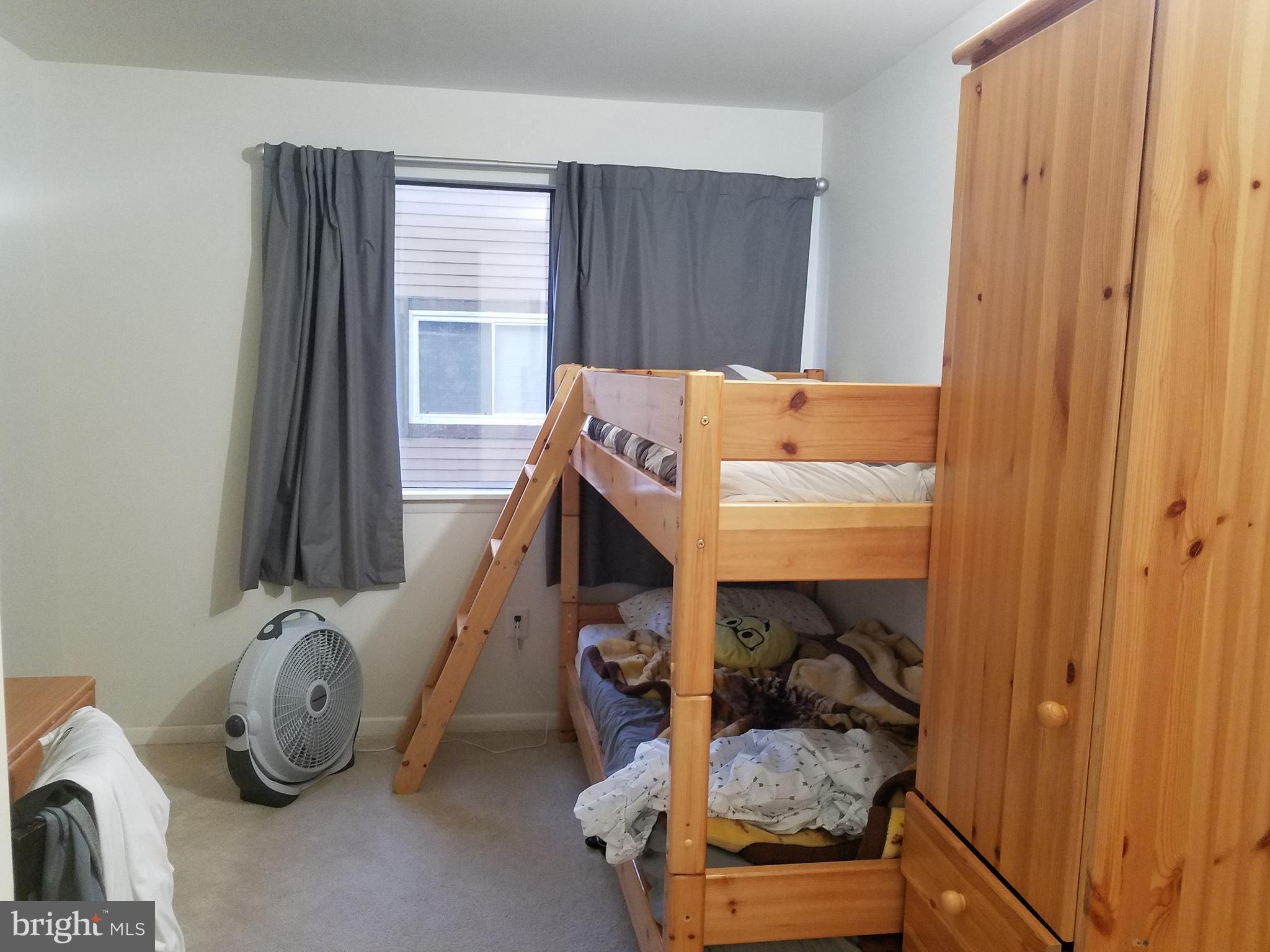 BURKE CENTRE - Residential Lease