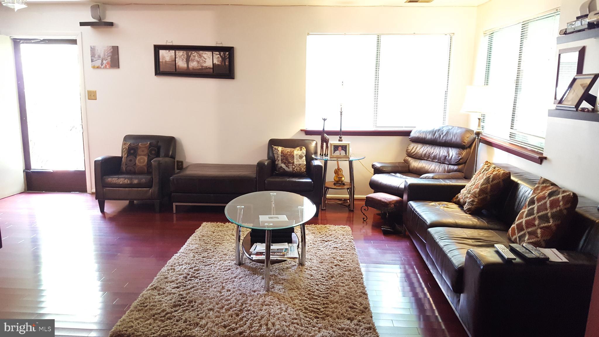 BURKE CENTRE - Residential Lease