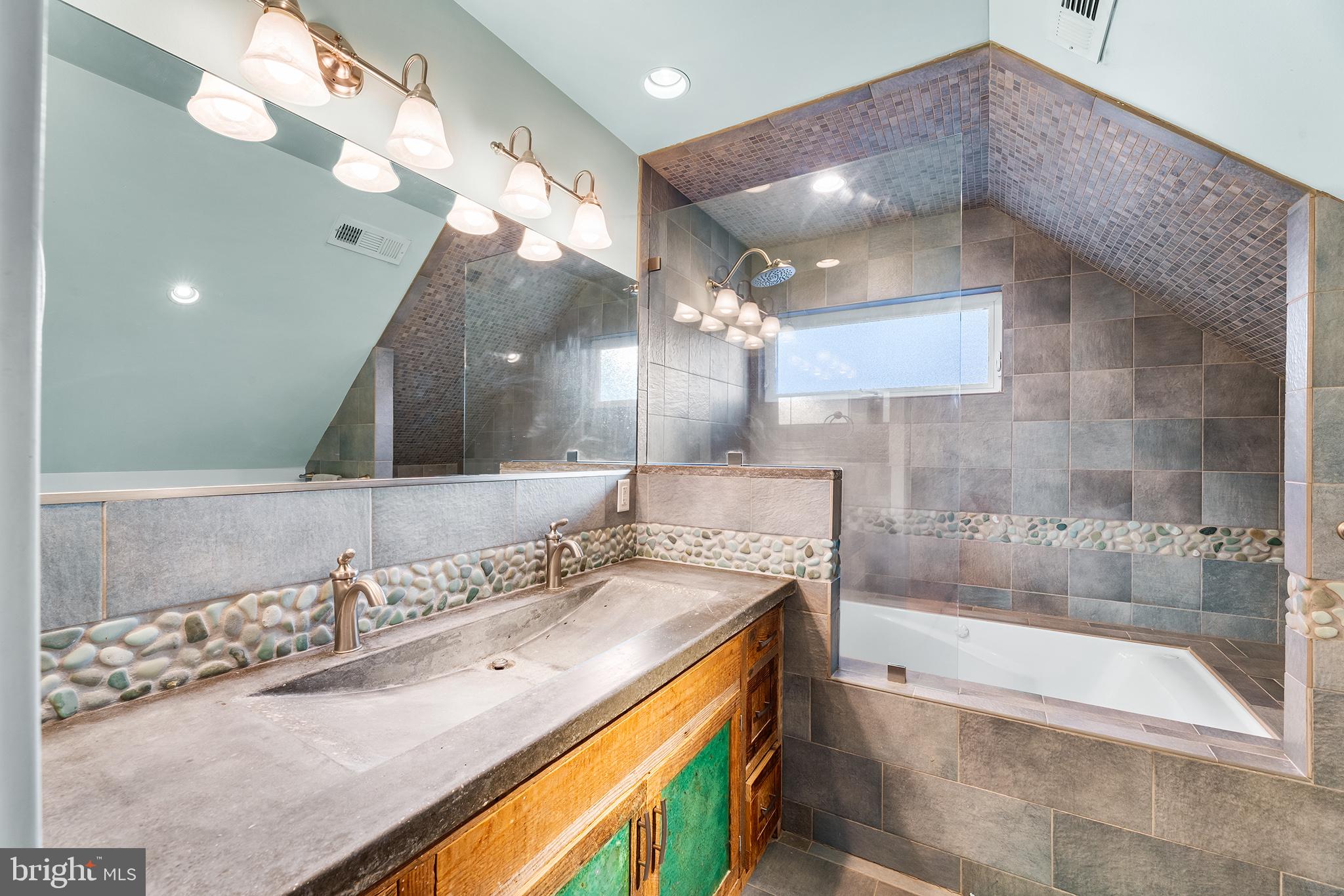 OCEAN PINES - PINEHURST - Residential