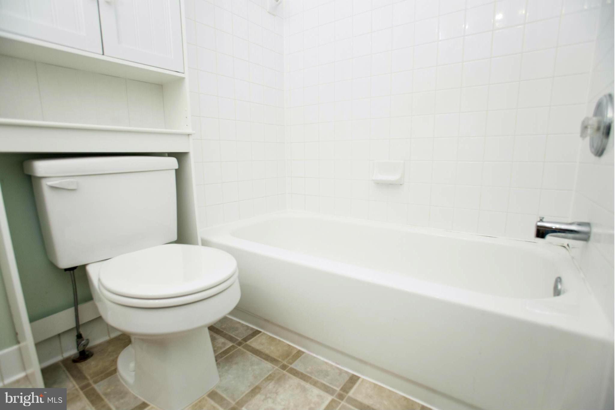 LAUREL - Residential