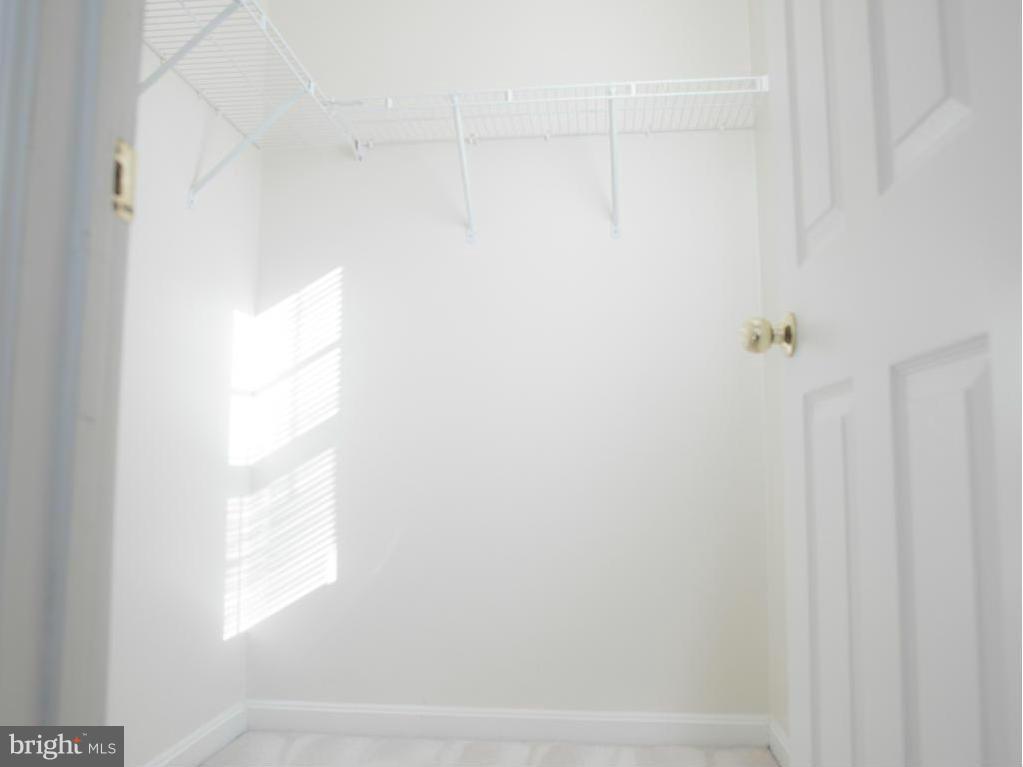 LAUREL - Residential