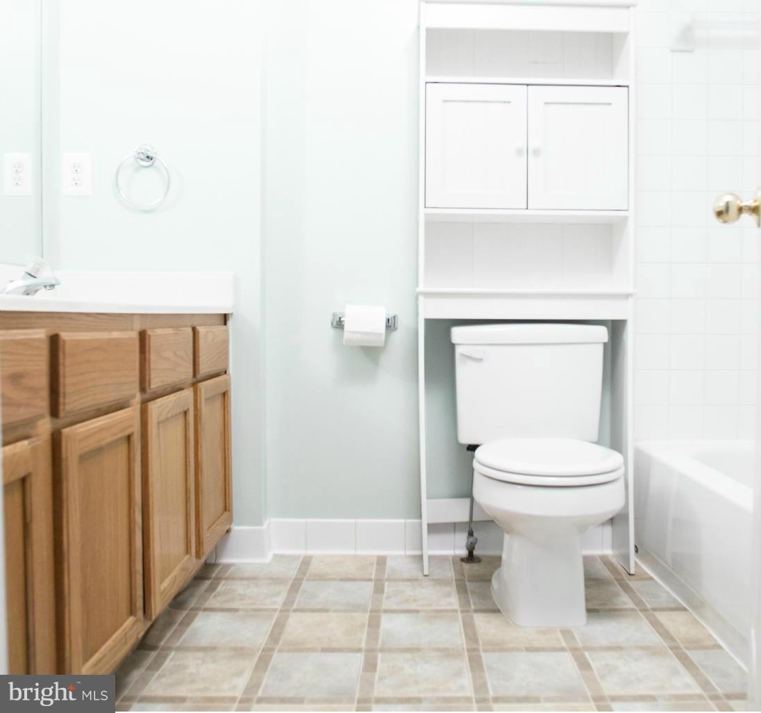 LAUREL - Residential