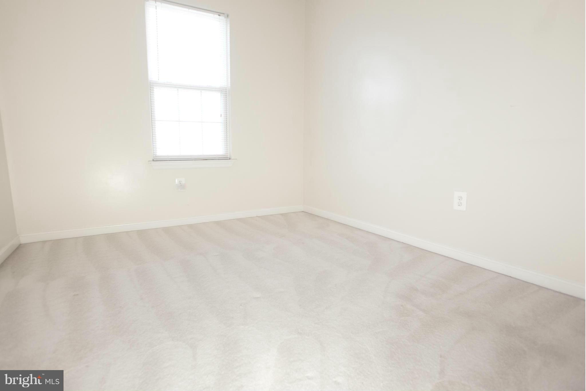 LAUREL - Residential