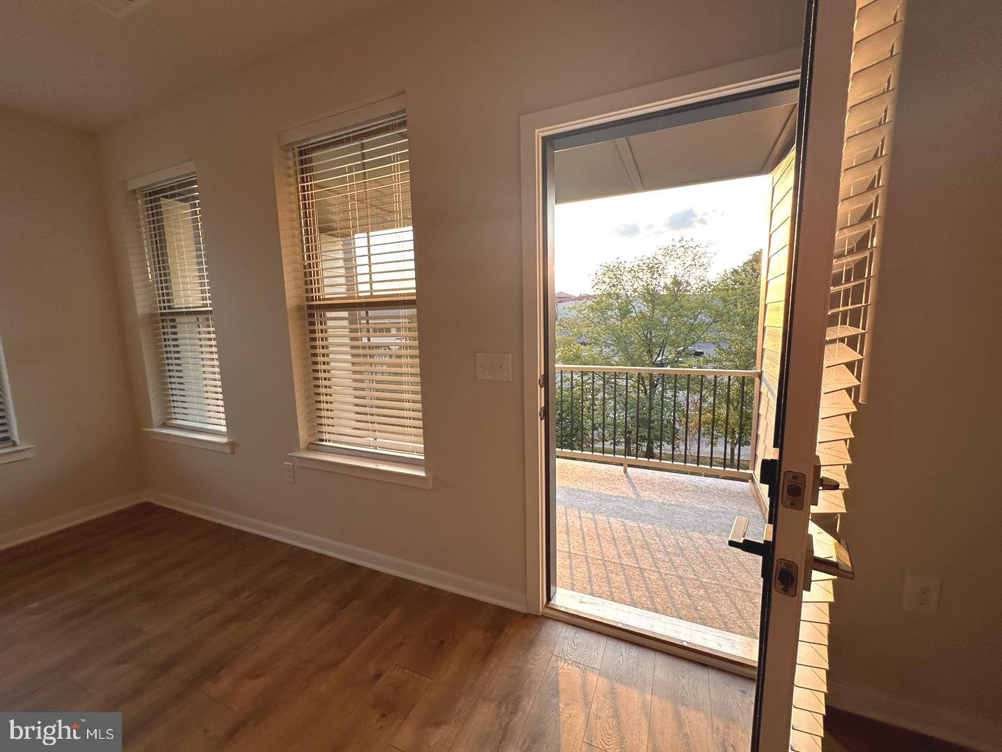 REGAL CHASE - Residential Lease