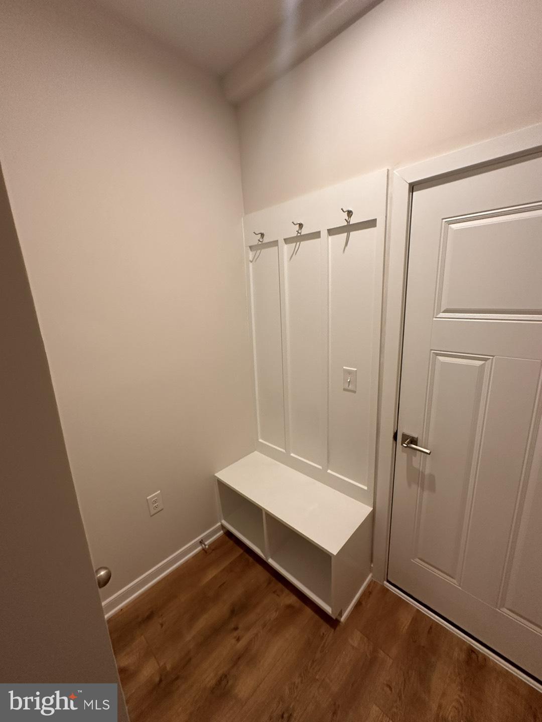 REGAL CHASE - Residential Lease