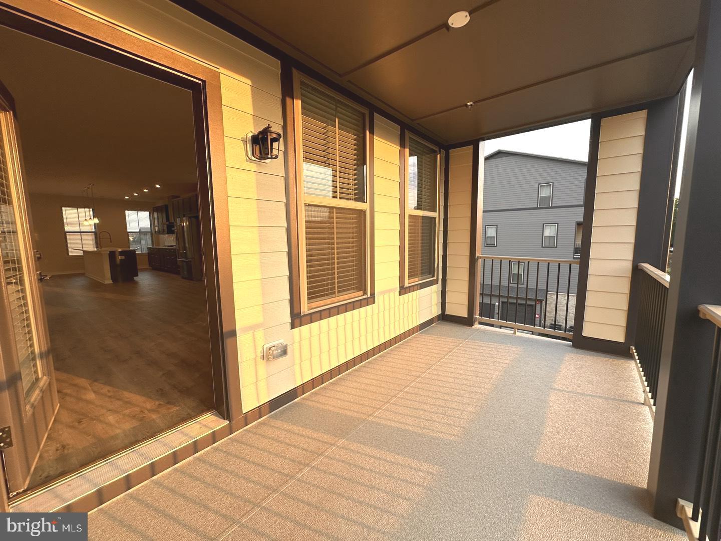 REGAL CHASE - Residential Lease