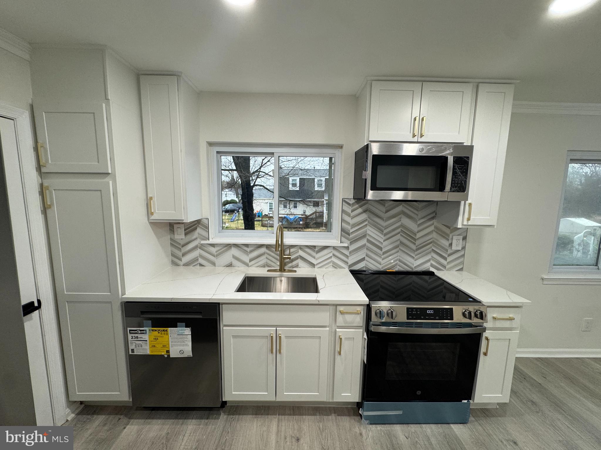 8300 HIGHLAND STREET