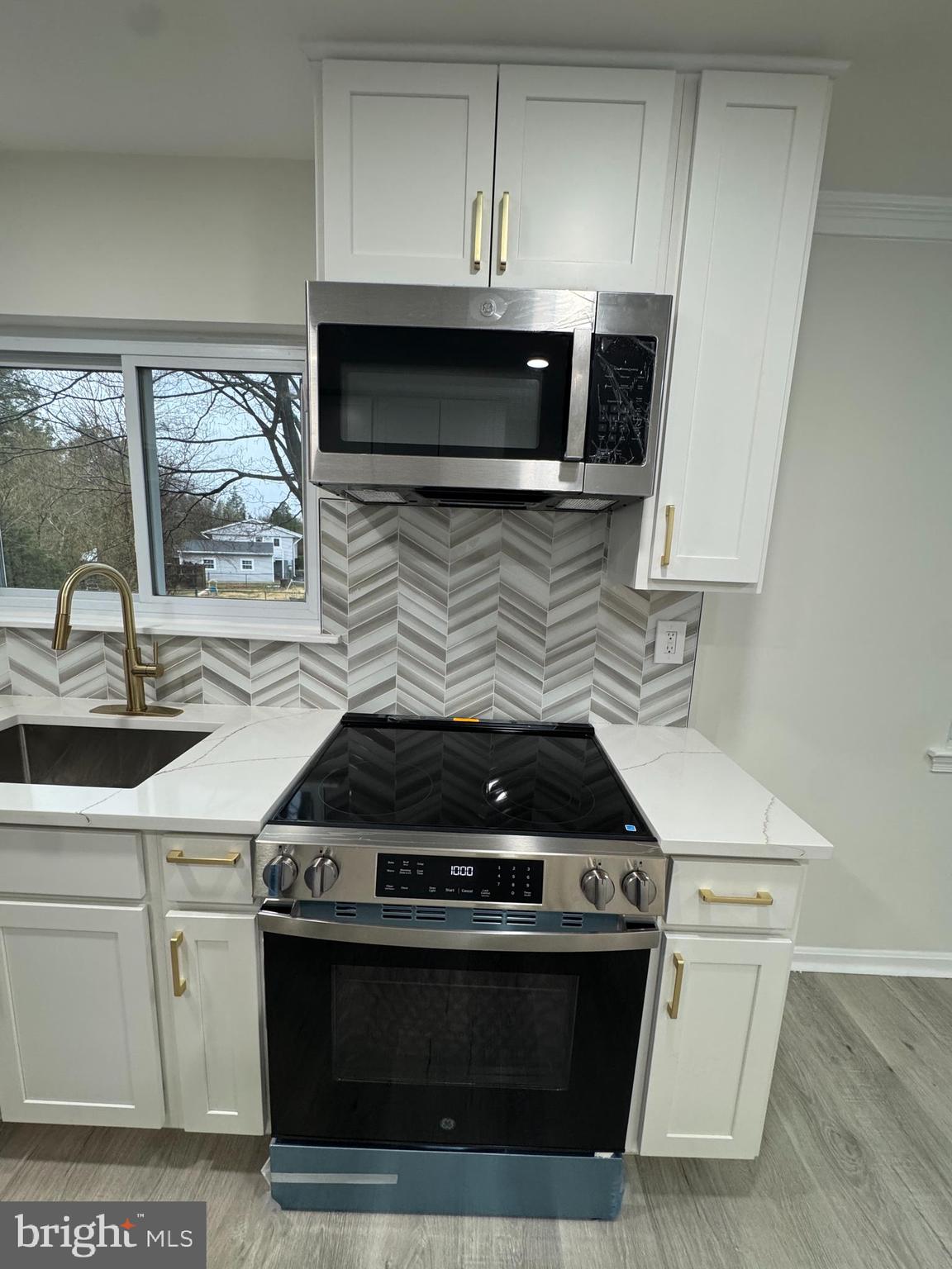 8300 HIGHLAND STREET