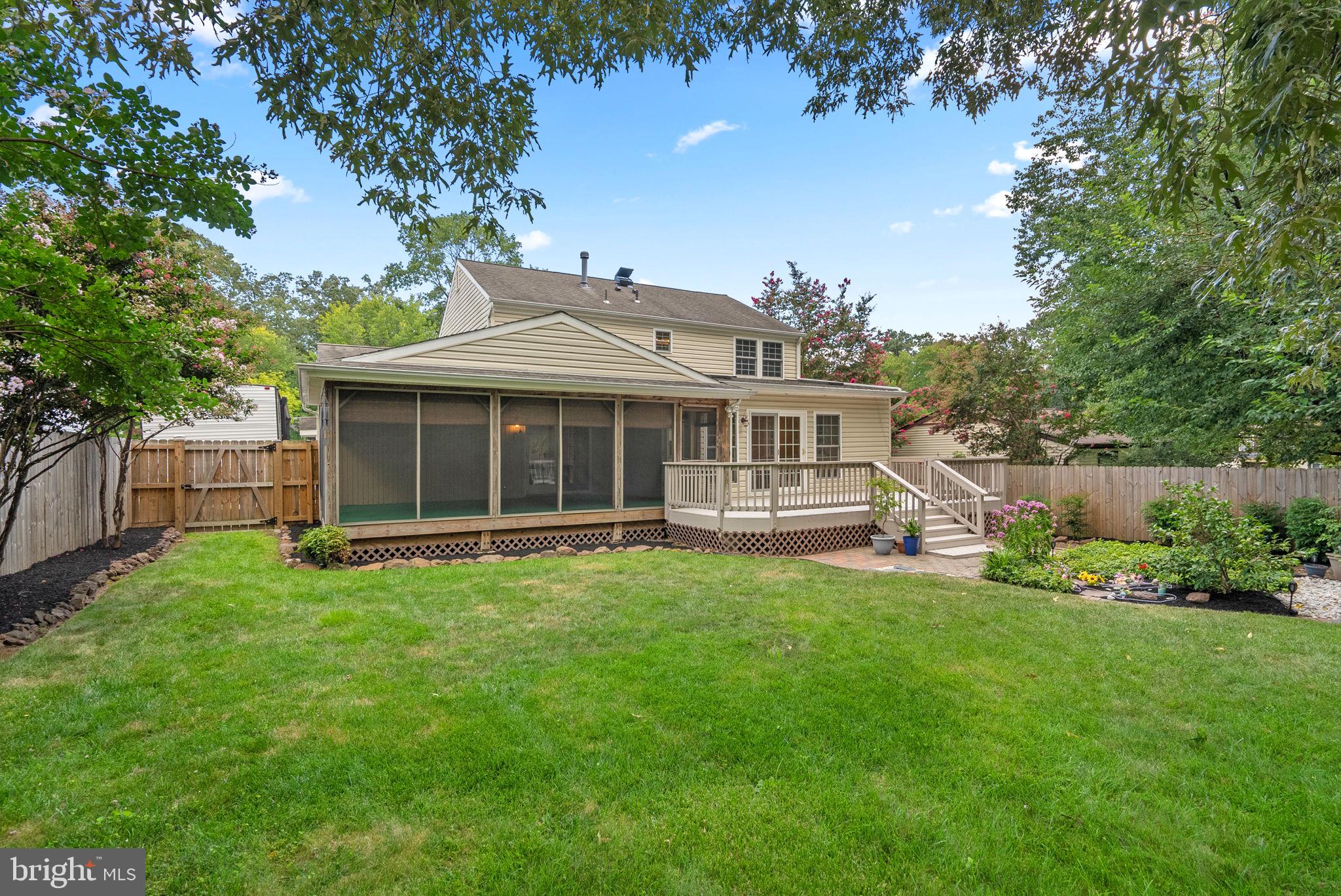708 RADNOR COURT