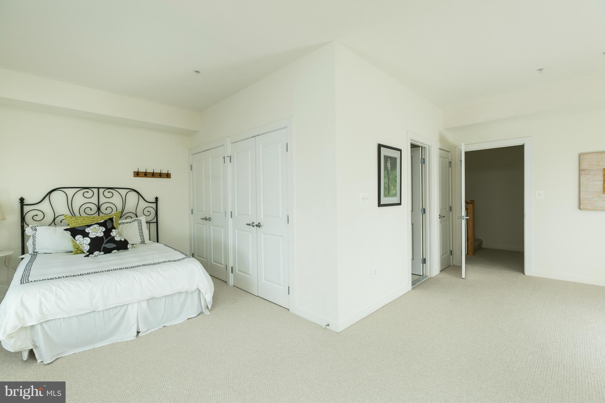 STATION NORTH ARTS DISTRICT - Residential