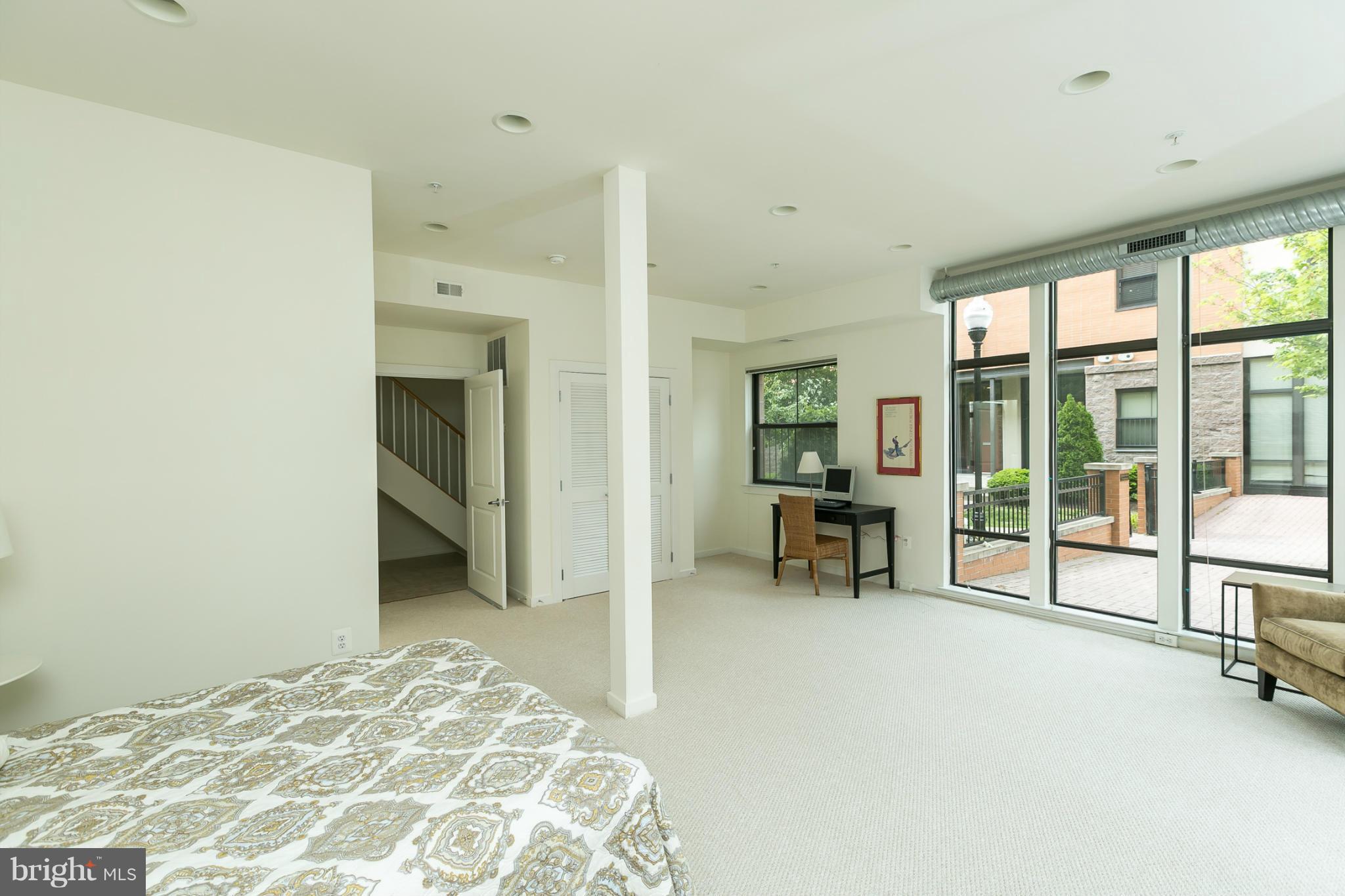 STATION NORTH ARTS DISTRICT - Residential